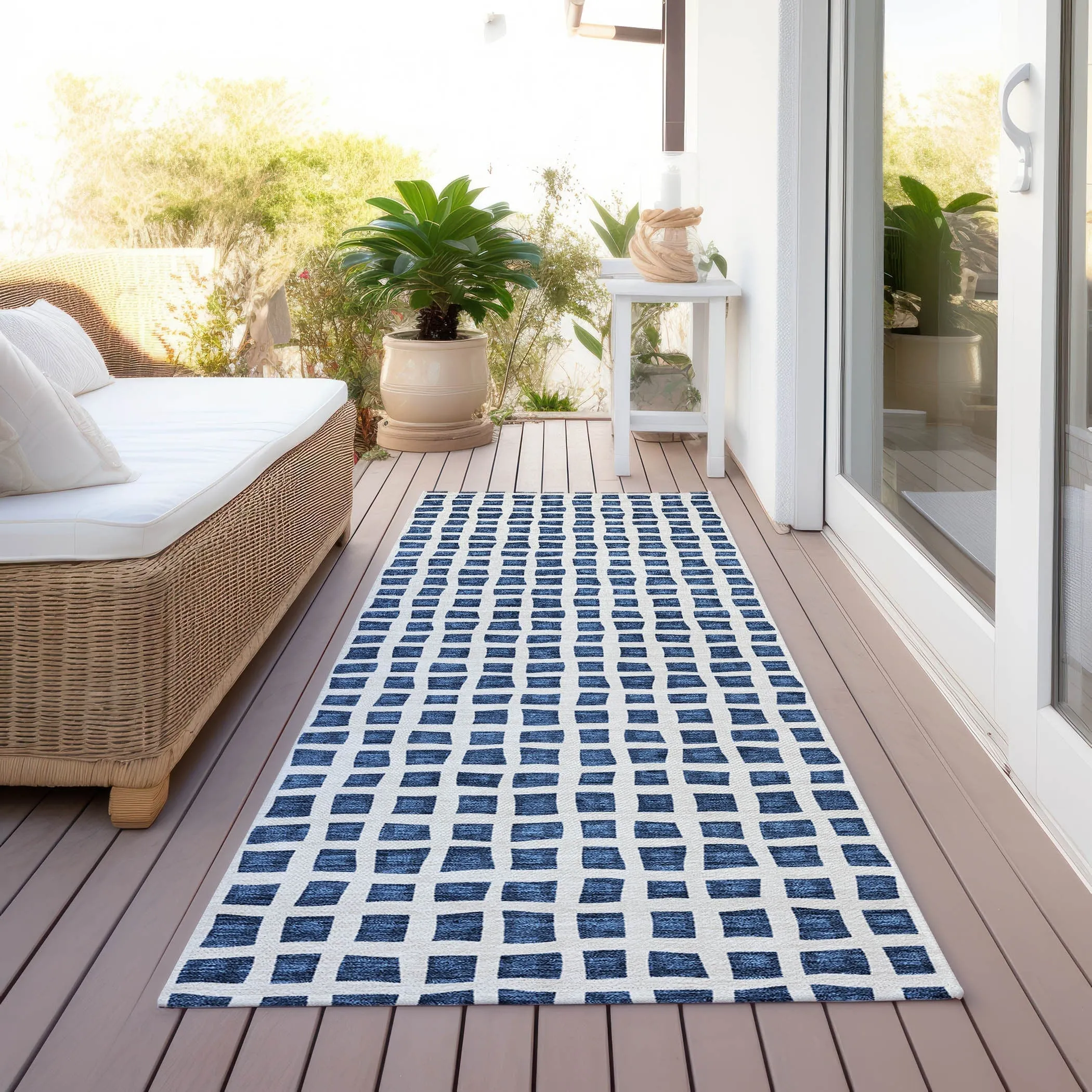 Machine Washable Indoor/ Outdoor Chantille Squared Rug
