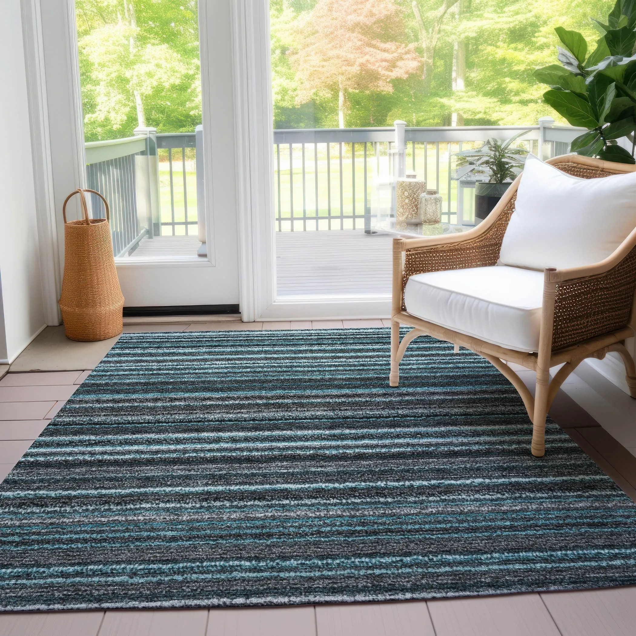 Machine Washable Indoor/ Outdoor Chantille Stripes Rug