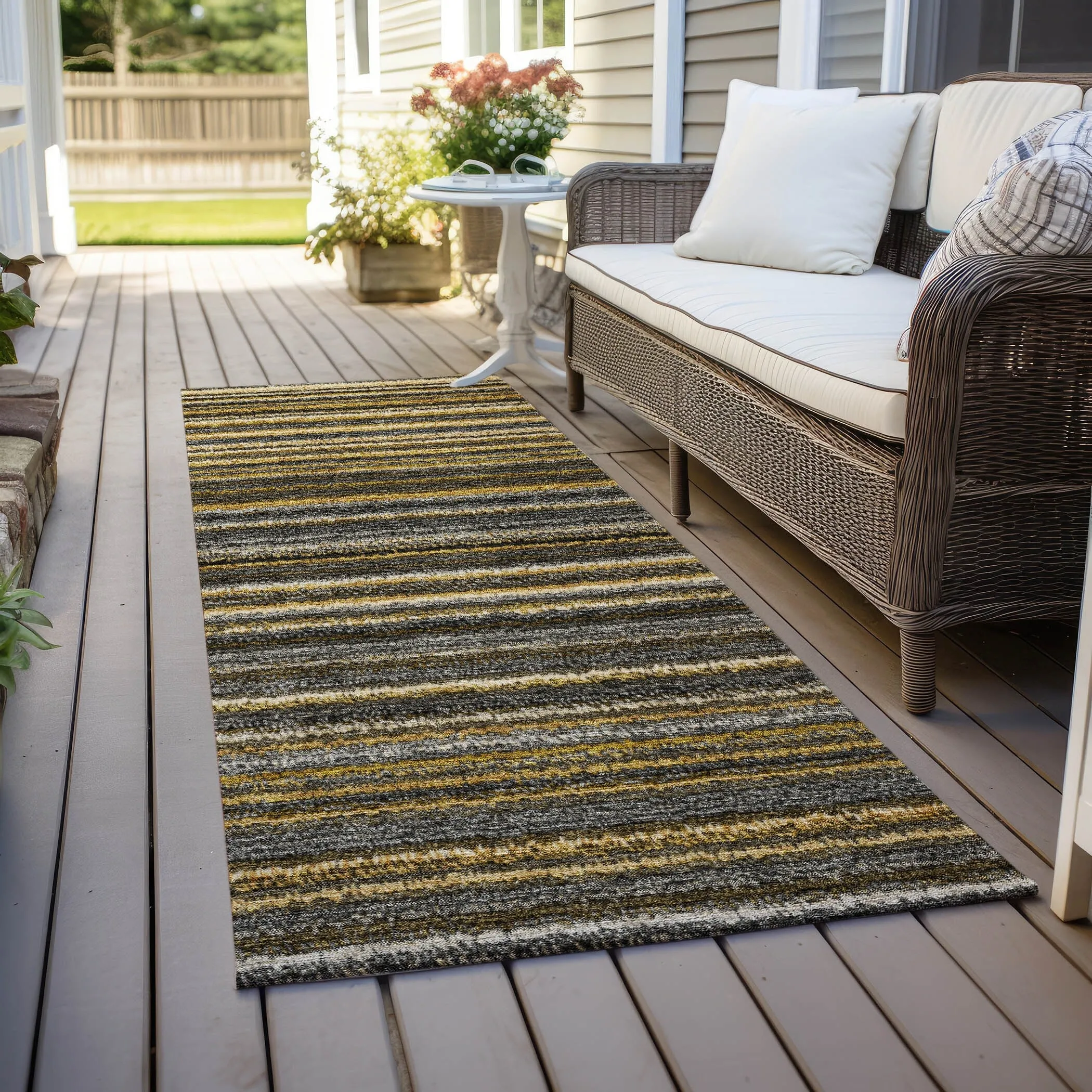 Machine Washable Indoor/ Outdoor Chantille Stripes Rug