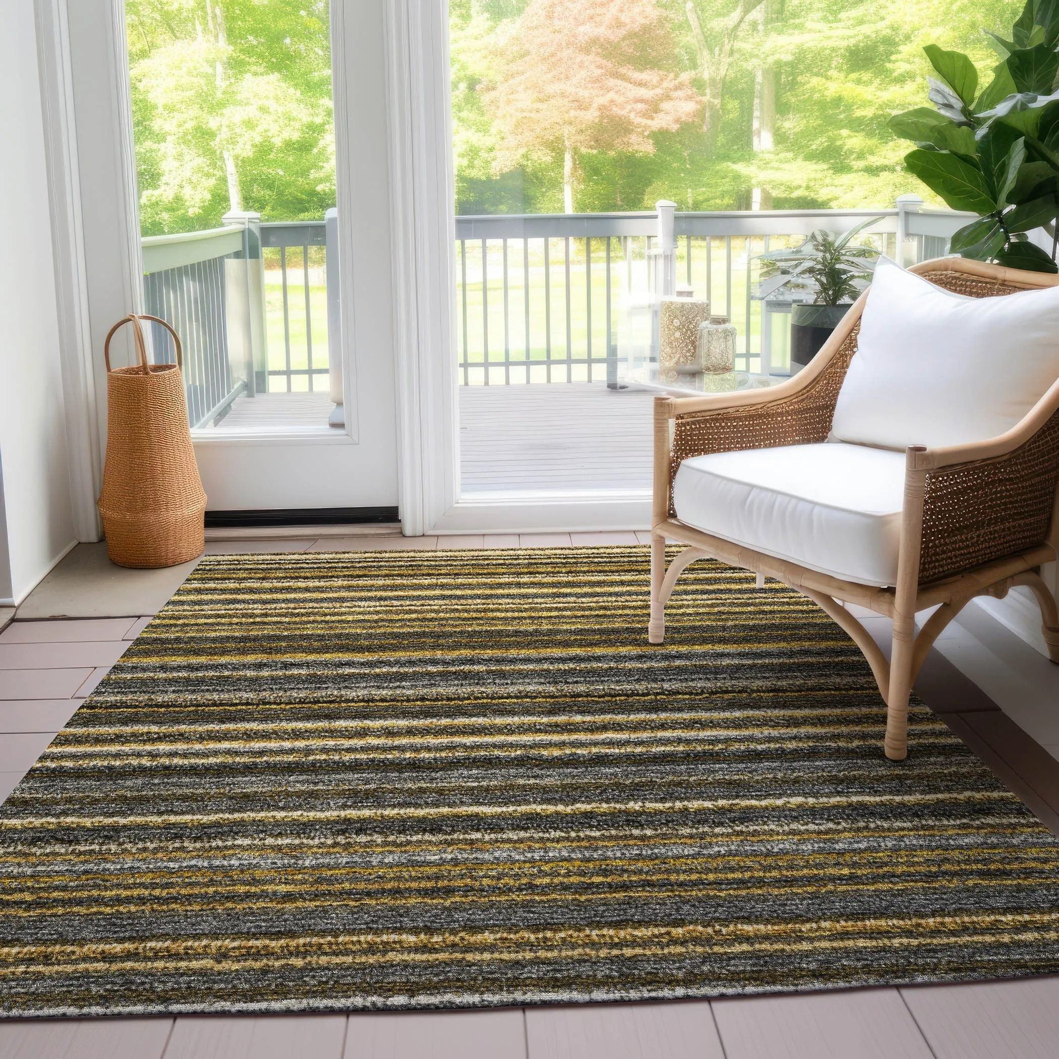 Machine Washable Indoor/ Outdoor Chantille Stripes Rug