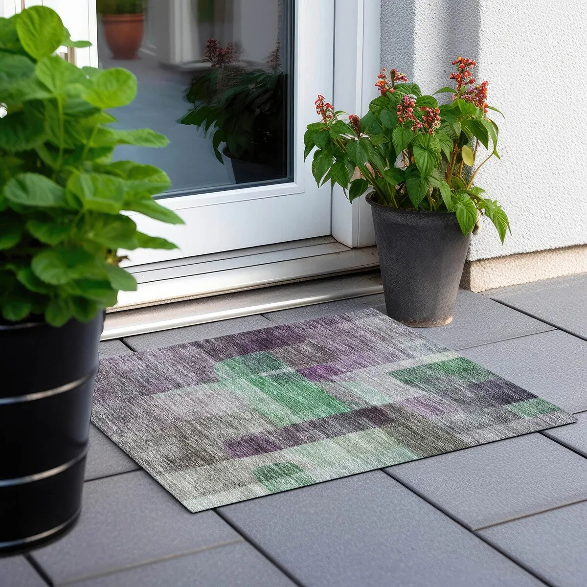 Machine Washable Indoor/ Outdoor Contemporary Abstract Chantille Rug