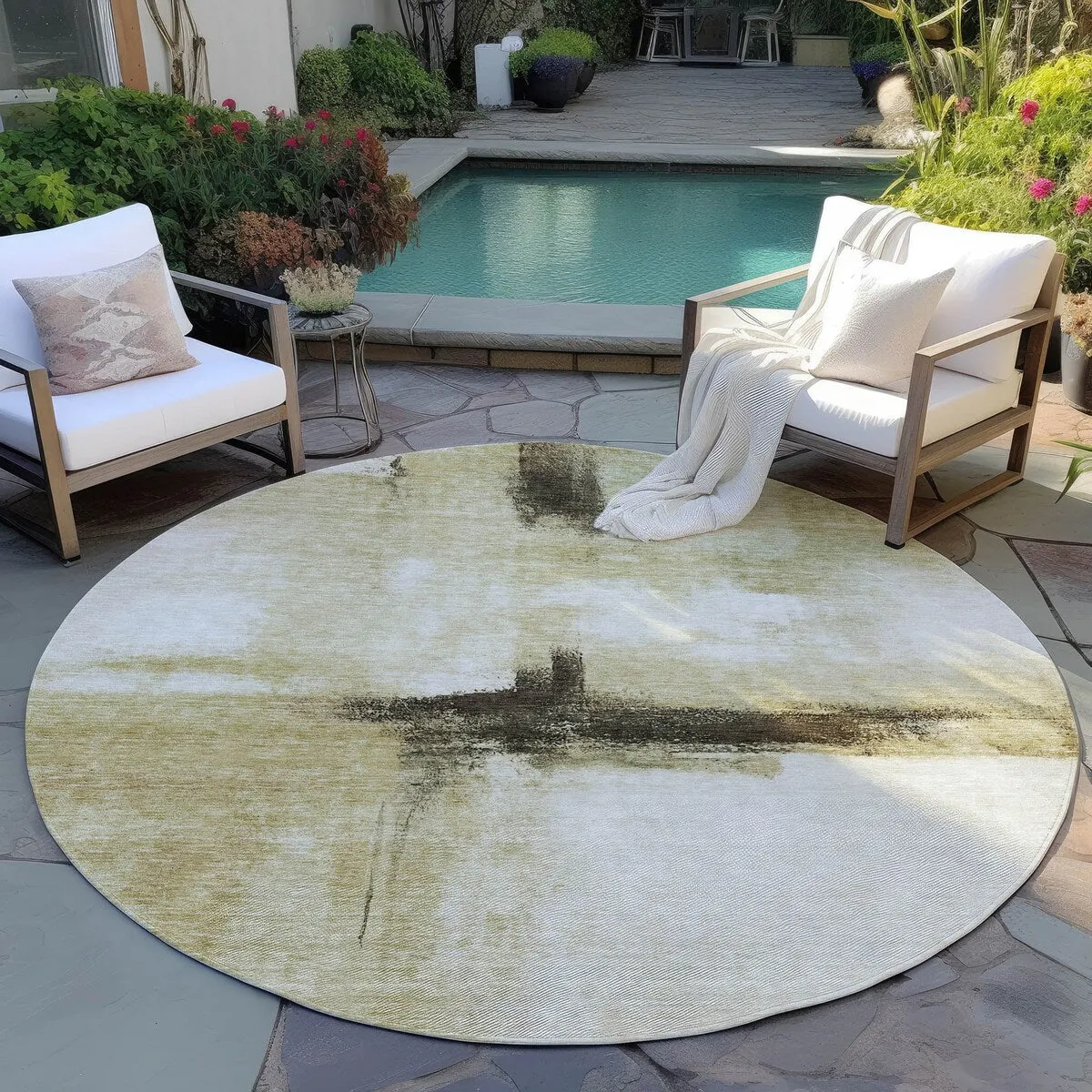 Machine Washable Indoor/ Outdoor Contemporary Abstract Chantille Rug