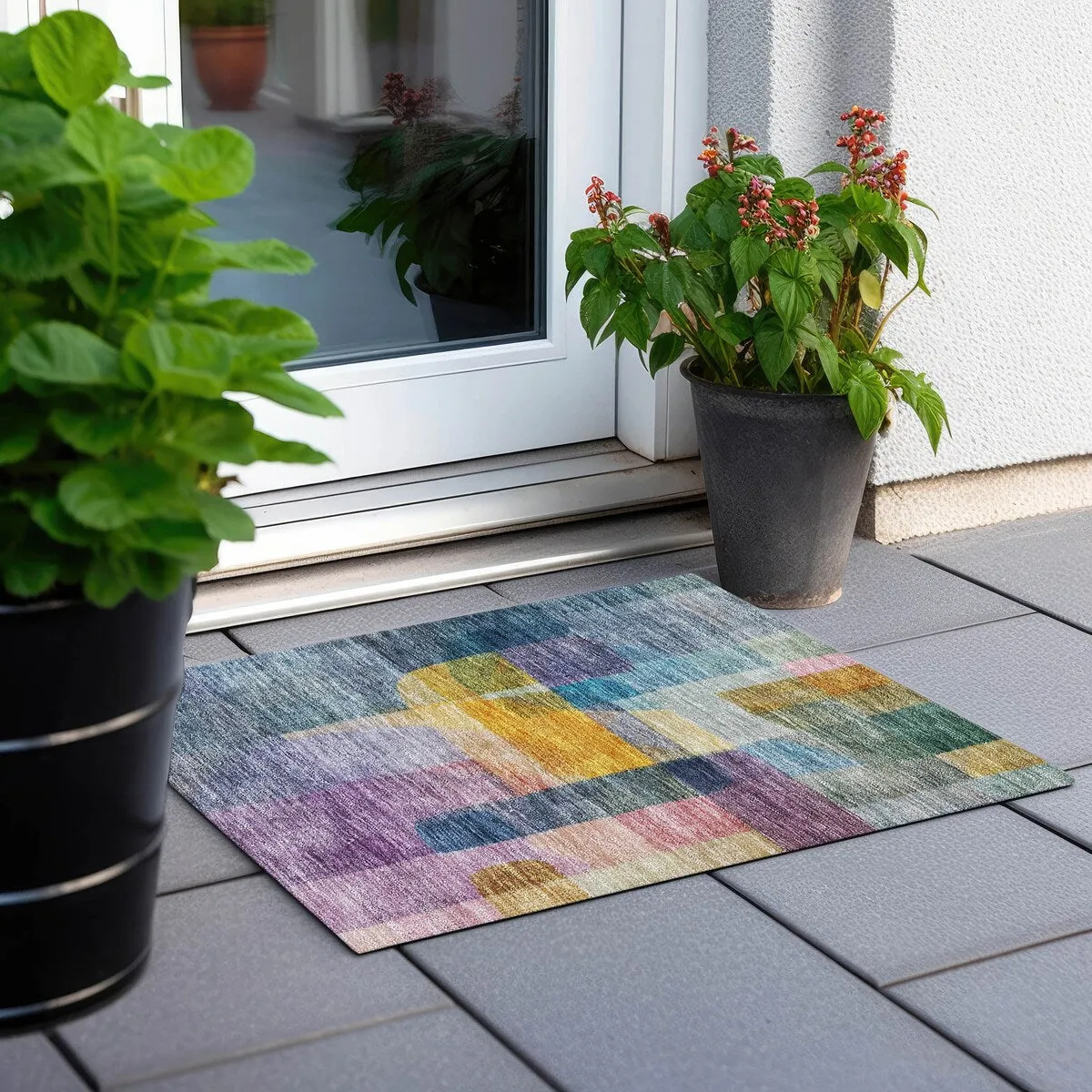 Machine Washable Indoor/ Outdoor Contemporary Abstract Chantille Rug