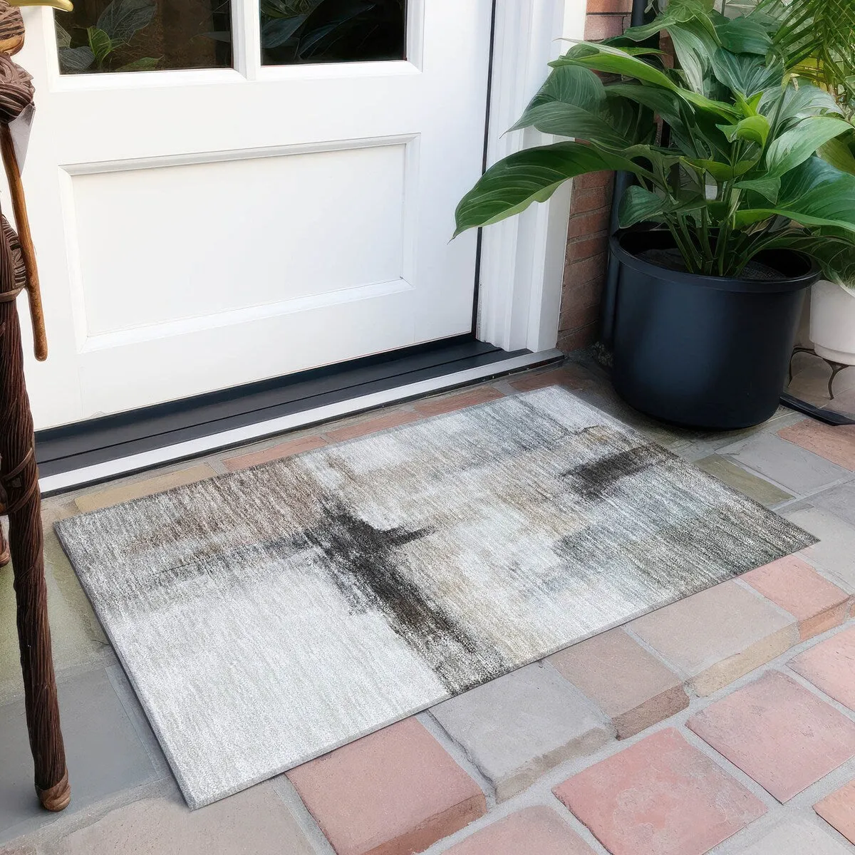 Machine Washable Indoor/ Outdoor Contemporary Abstract Chantille Rug