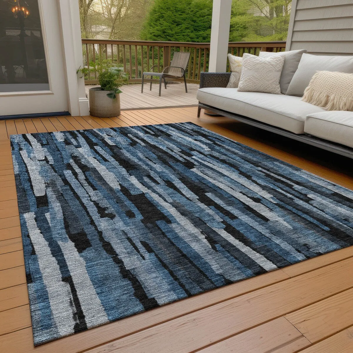 Machine Washable Indoor/ Outdoor Contemporary Chantille Rug