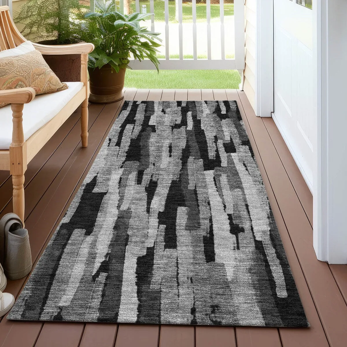 Machine Washable Indoor/ Outdoor Contemporary Chantille Rug