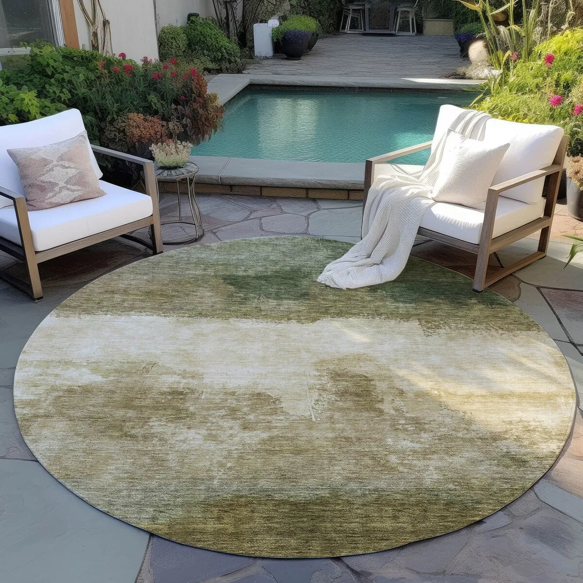 Machine Washable Indoor/ Outdoor Contemporary Chantille Rug