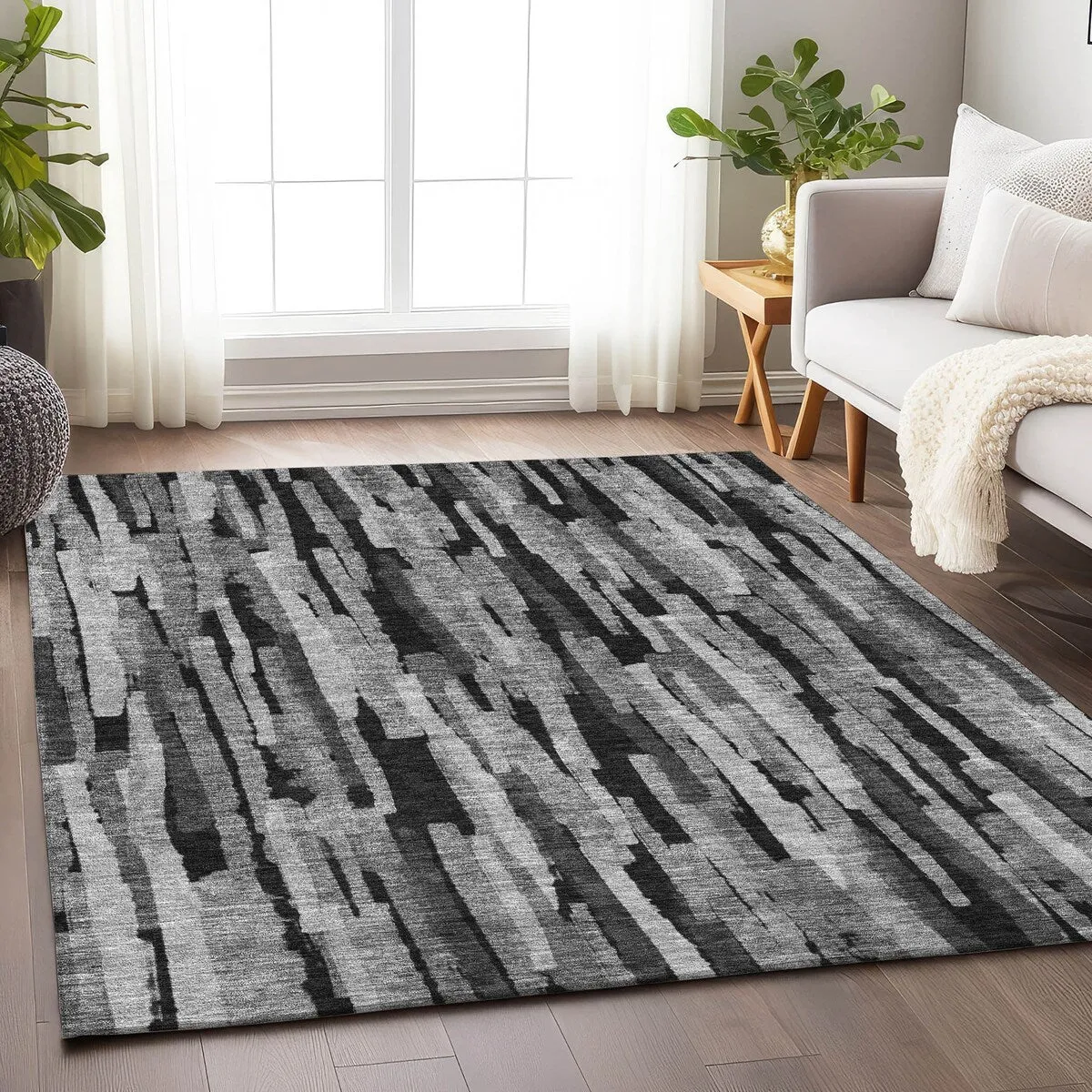 Machine Washable Indoor/ Outdoor Contemporary Chantille Rug