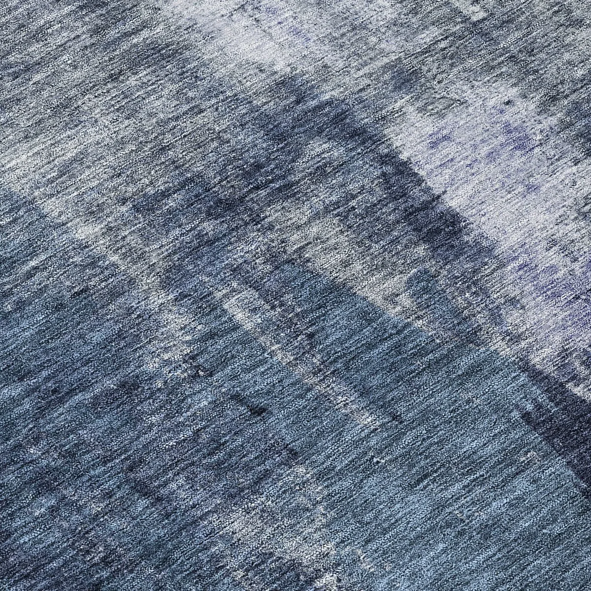 Machine Washable Indoor/ Outdoor Contemporary Chantille Rug