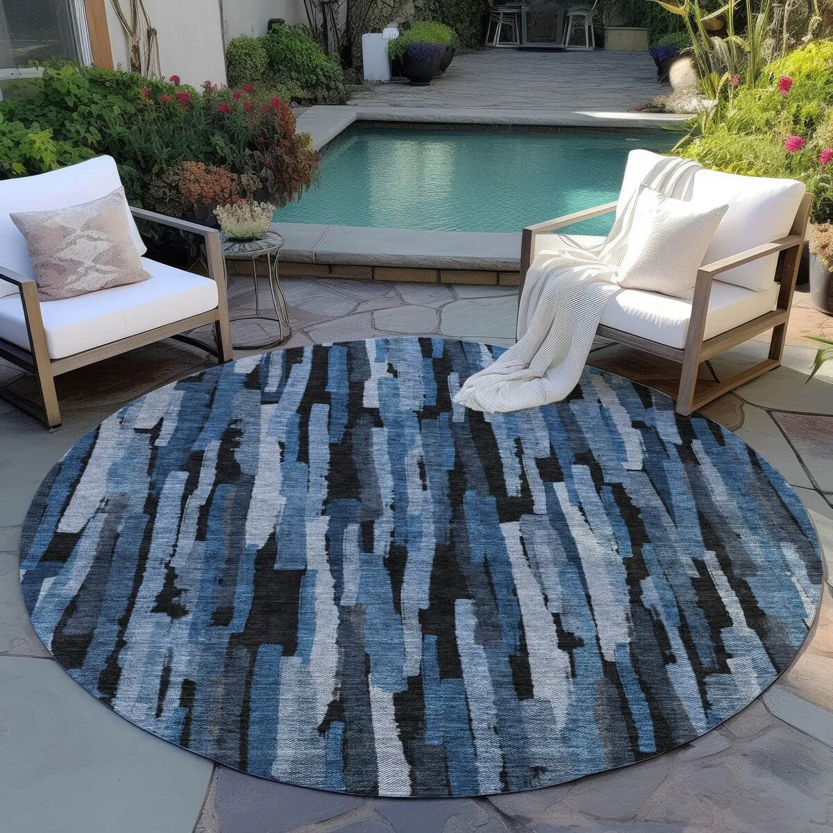 Machine Washable Indoor/ Outdoor Contemporary Chantille Rug