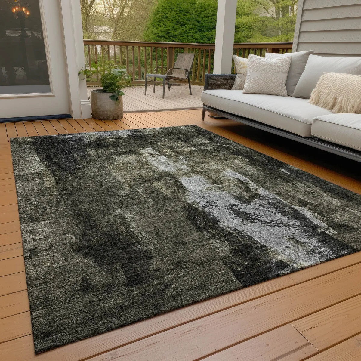 Machine Washable Indoor/ Outdoor Contemporary Chantille Rug