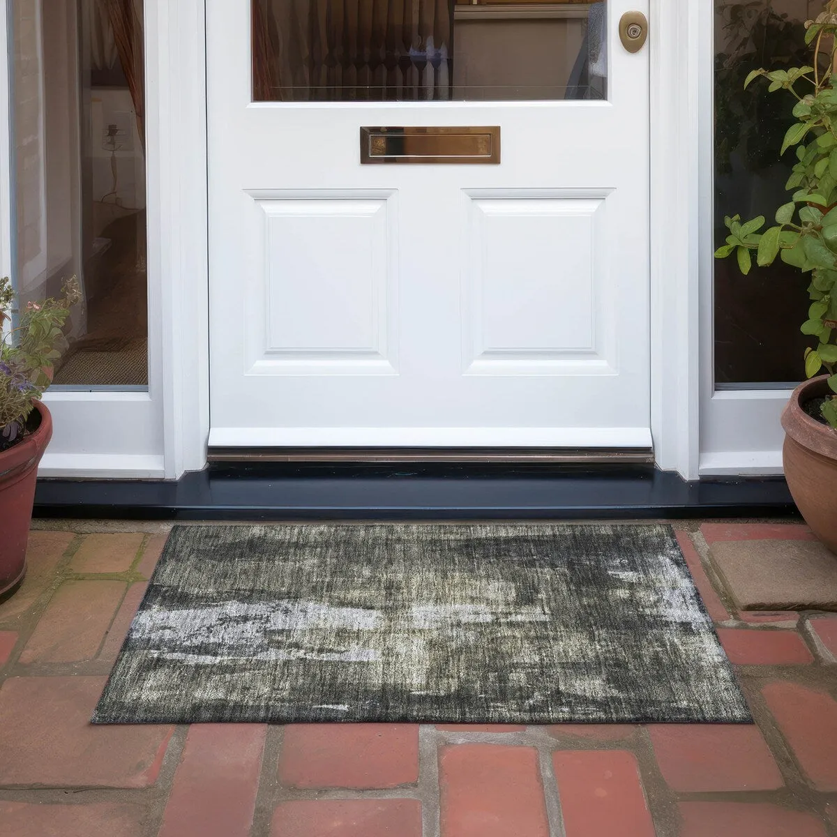 Machine Washable Indoor/ Outdoor Contemporary Chantille Rug