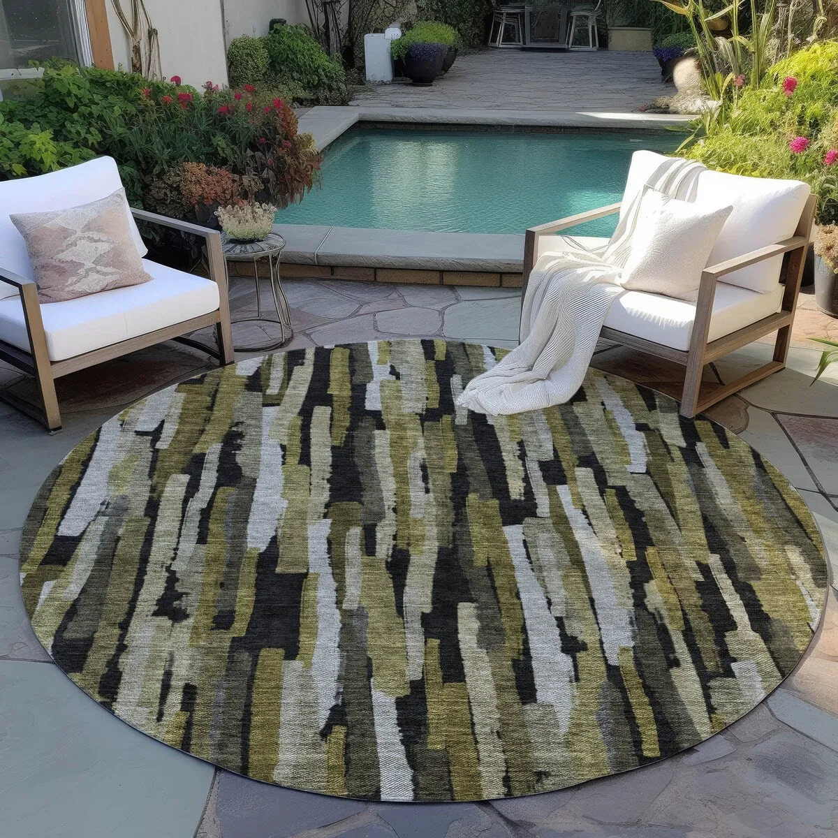 Machine Washable Indoor/ Outdoor Contemporary Chantille Rug
