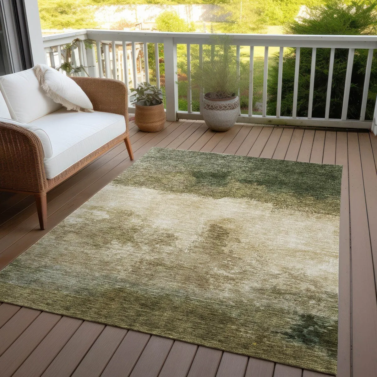 Machine Washable Indoor/ Outdoor Contemporary Chantille Rug