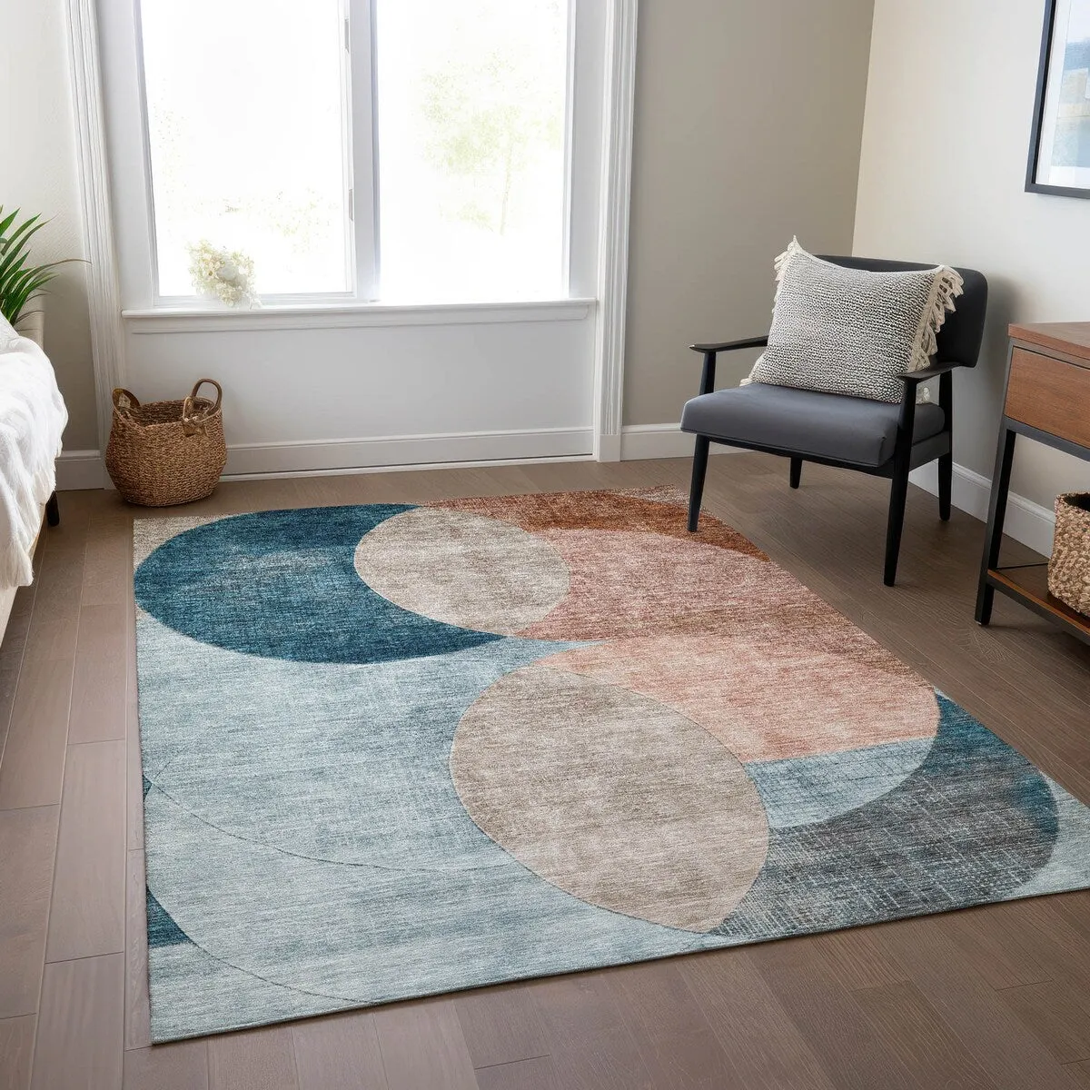 Machine Washable Indoor/ Outdoor Contemporary Deco Chantille Rug
