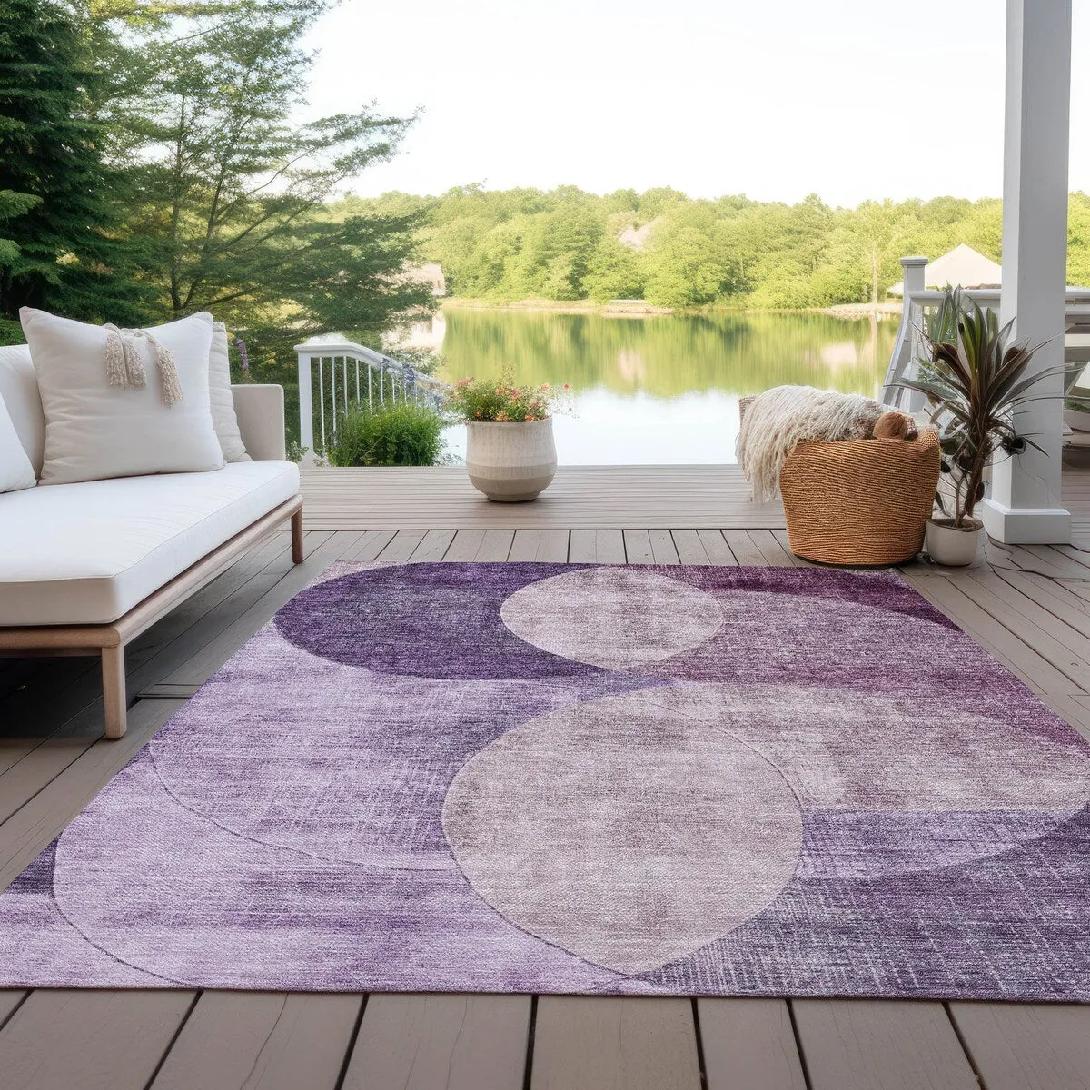 Machine Washable Indoor/ Outdoor Contemporary Deco Chantille Rug