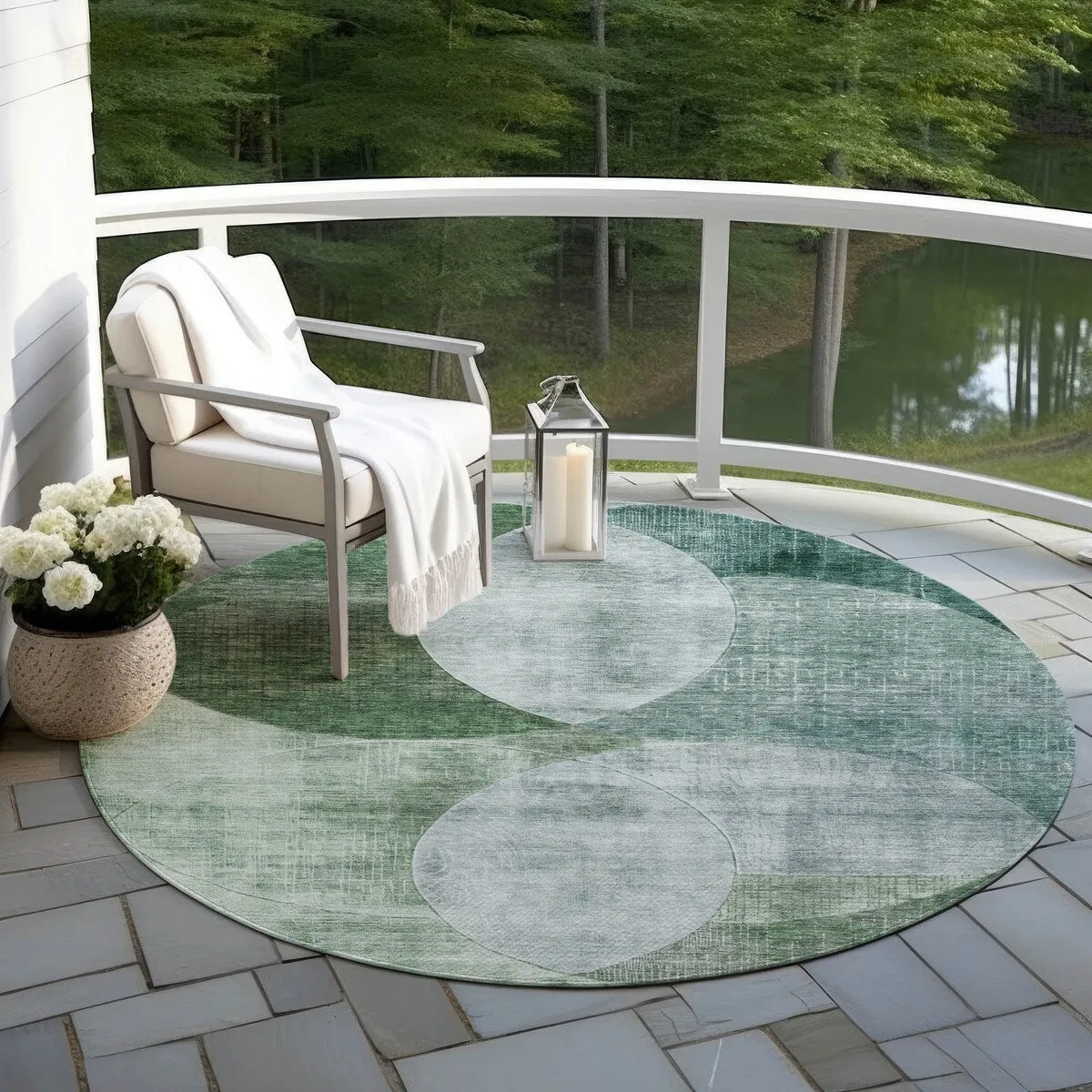 Machine Washable Indoor/ Outdoor Contemporary Deco Chantille Rug