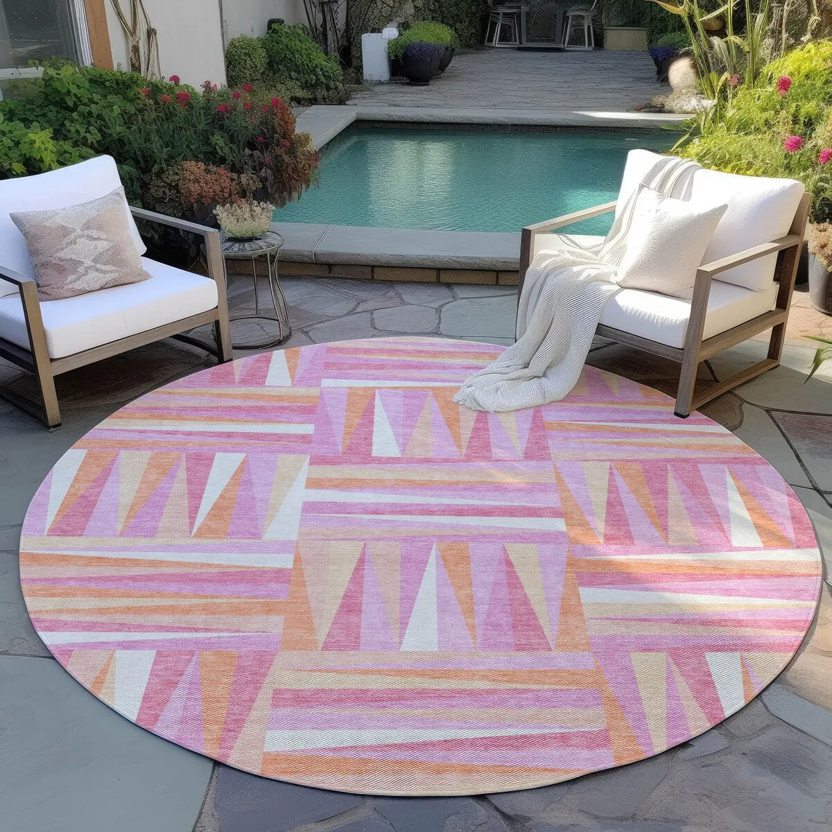 Machine Washable Indoor/ Outdoor Contemporary Mosaic Chantille Rug
