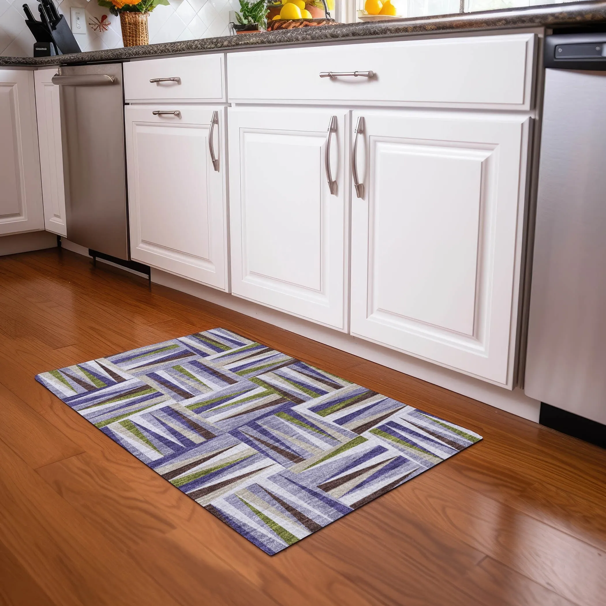 Machine Washable Indoor/ Outdoor Contemporary Mosaic Chantille Rug