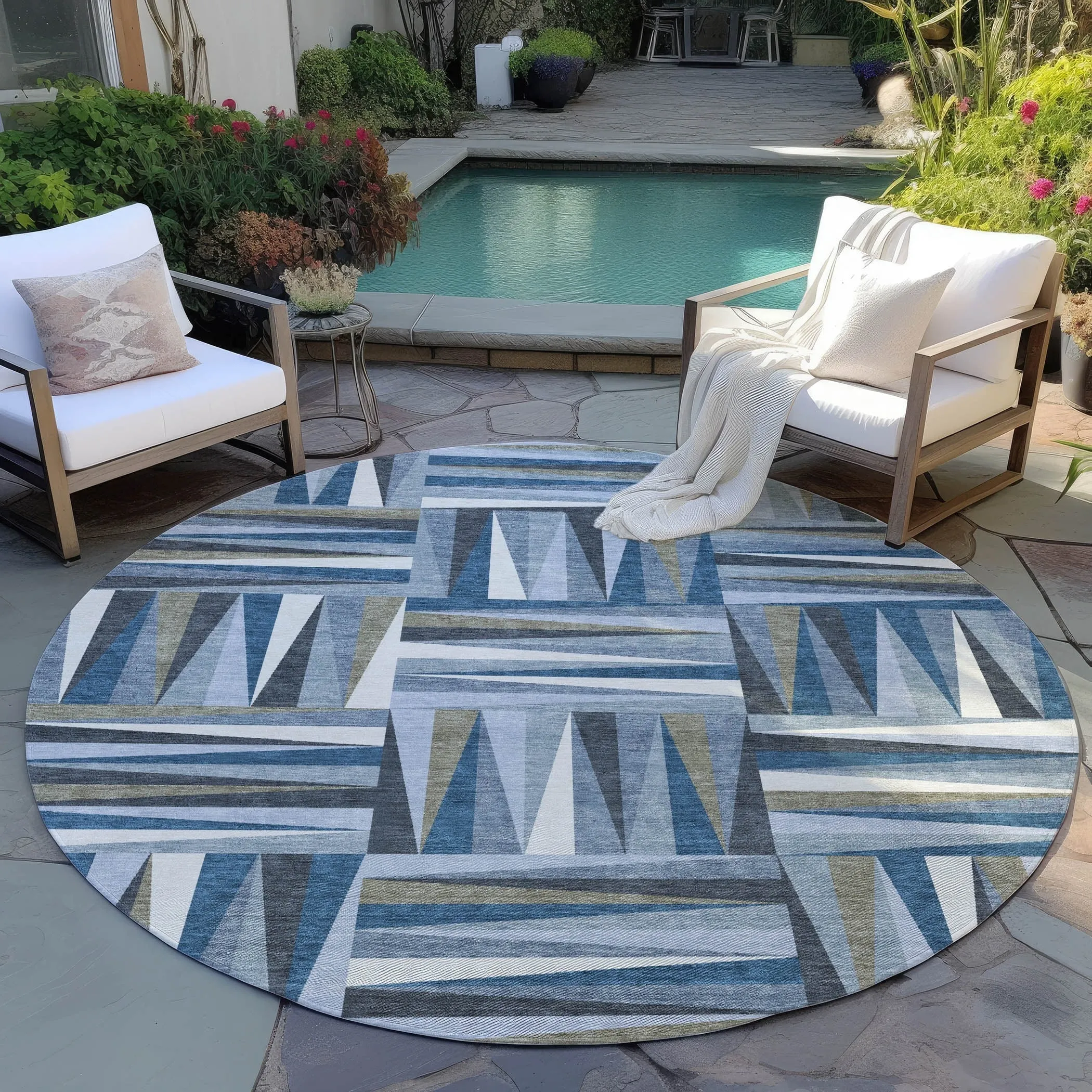 Machine Washable Indoor/ Outdoor Contemporary Mosaic Chantille Rug
