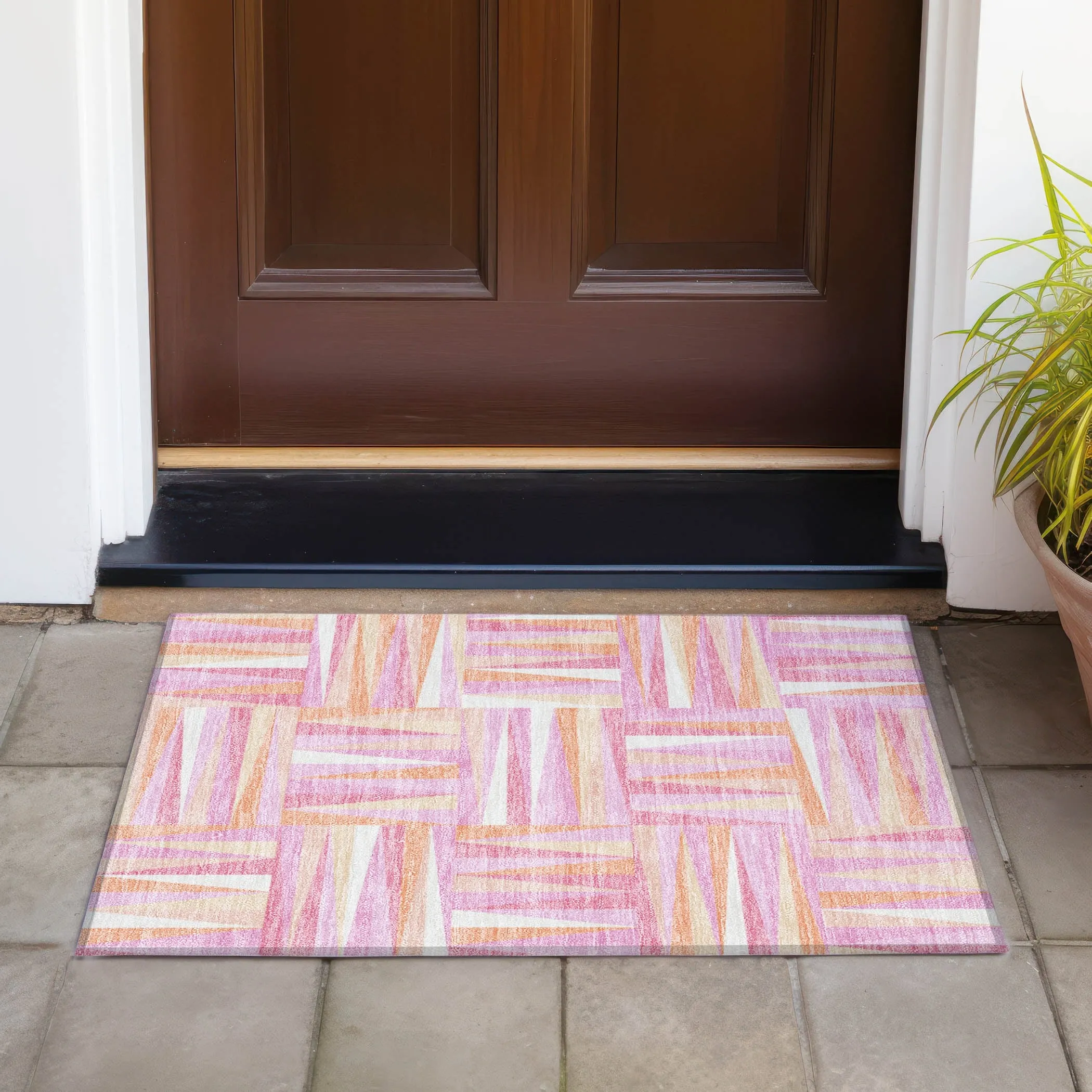 Machine Washable Indoor/ Outdoor Contemporary Mosaic Chantille Rug