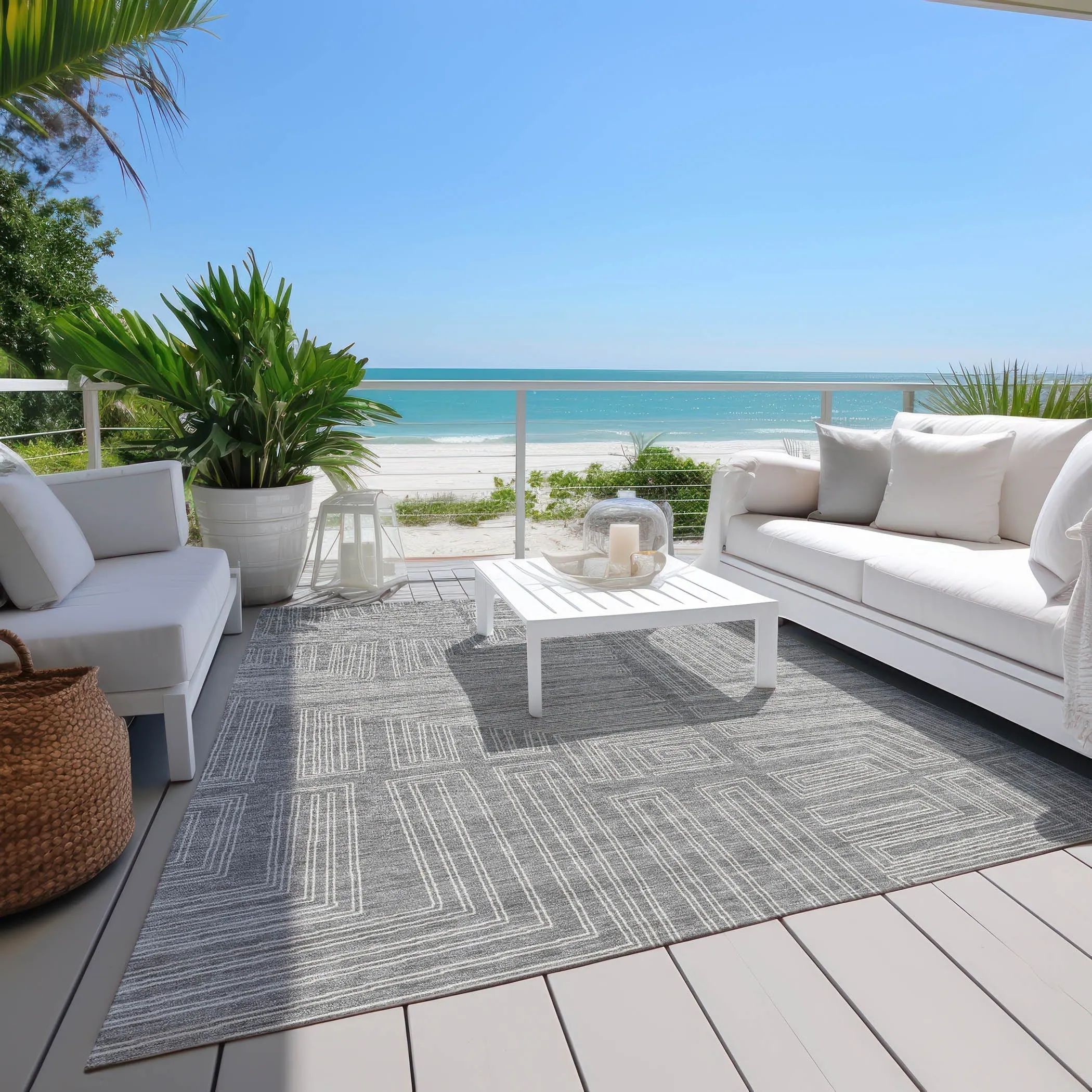 Machine Washable Indoor/ Outdoor Contemporary Stack Chantille Rug
