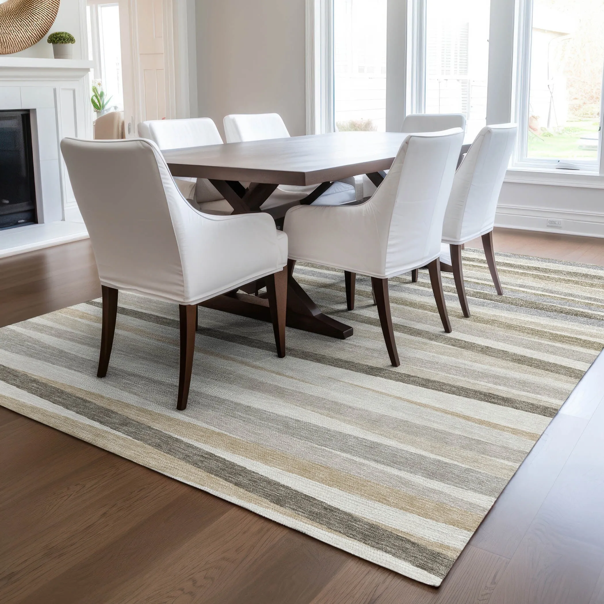 Machine Washable Indoor/ Outdoor Modern Stripes Chantille Rug
