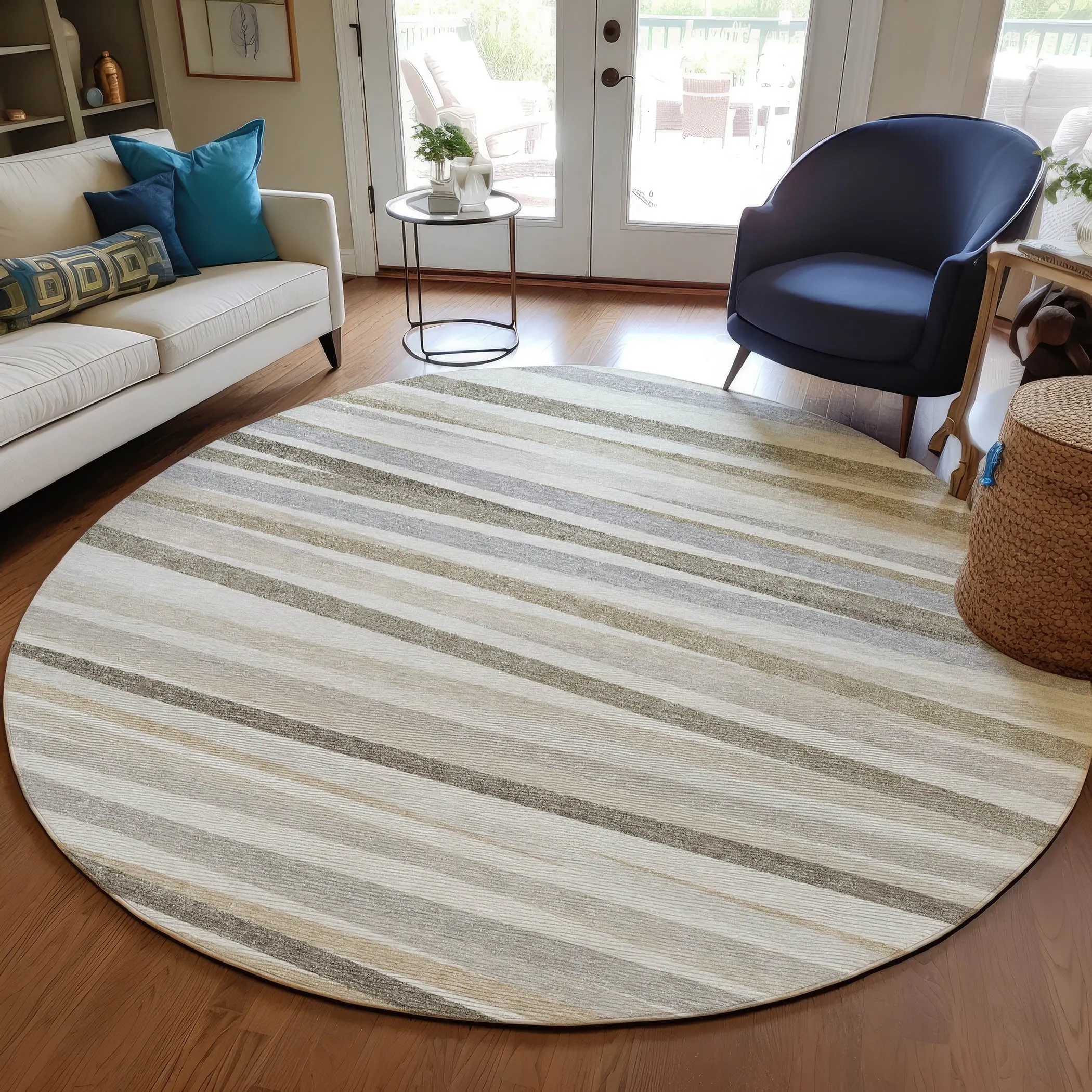 Machine Washable Indoor/ Outdoor Modern Stripes Chantille Rug