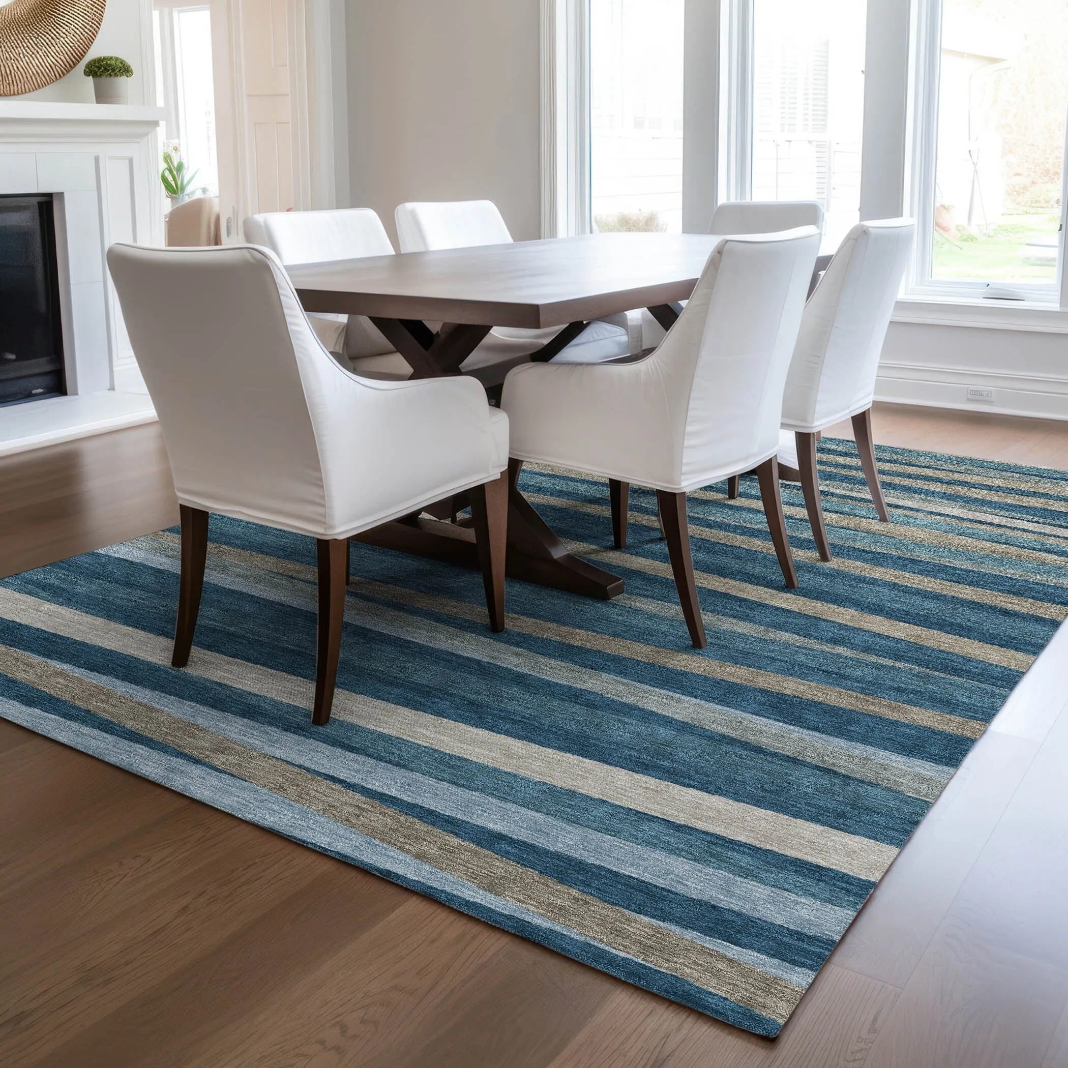 Machine Washable Indoor/ Outdoor Modern Stripes Chantille Rug