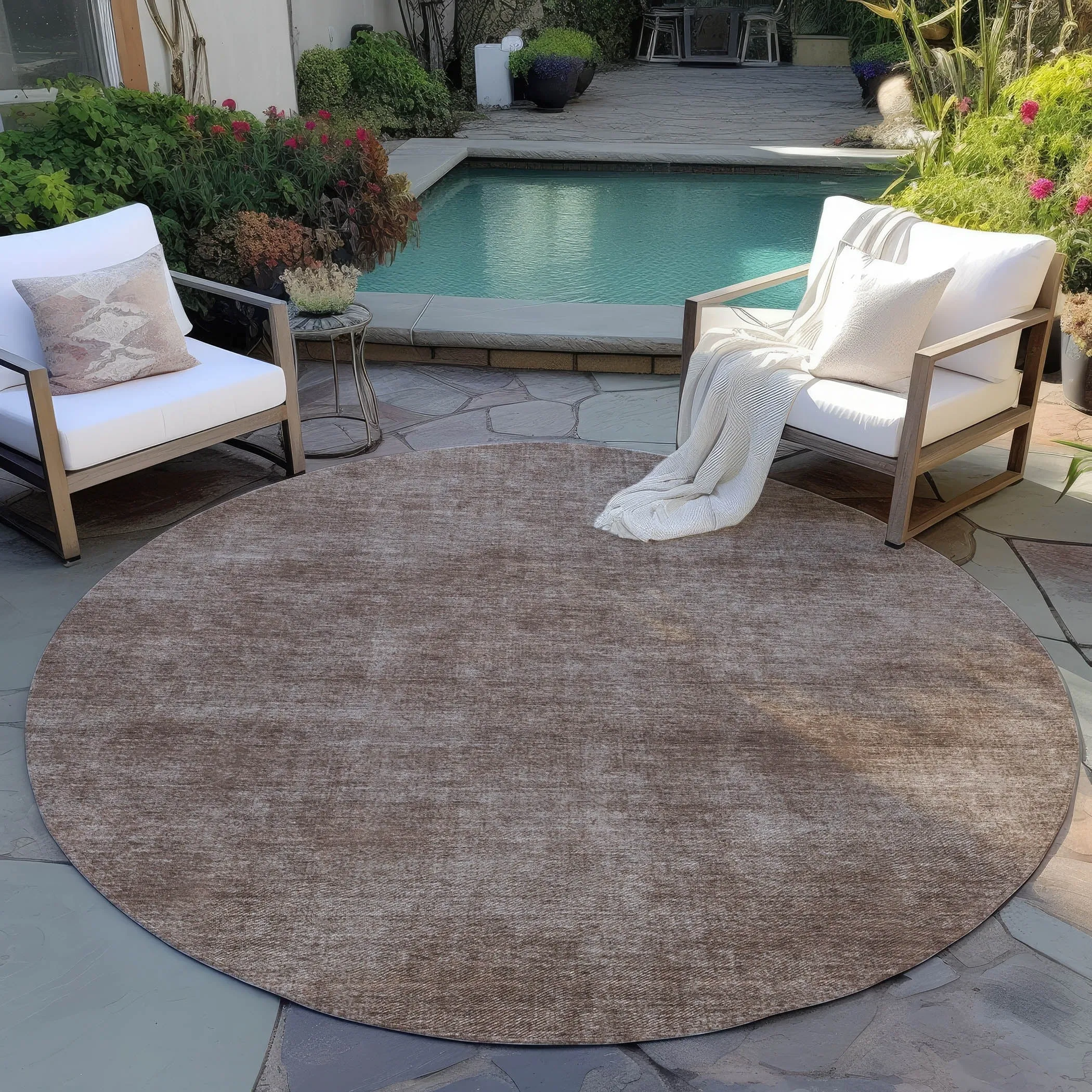 Machine Washable Indoor/ Outdoor Simple Solid Chantille Rug