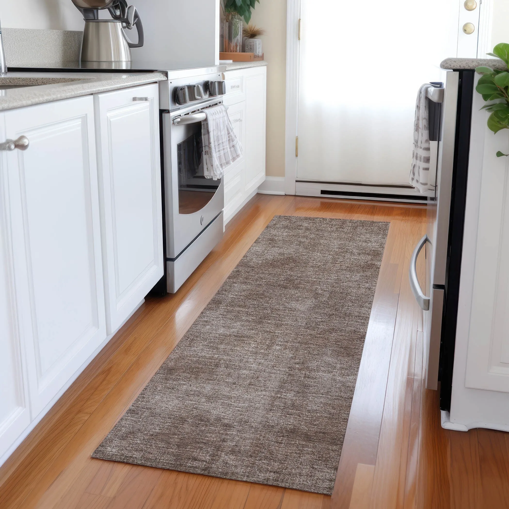 Machine Washable Indoor/ Outdoor Simple Solid Chantille Rug