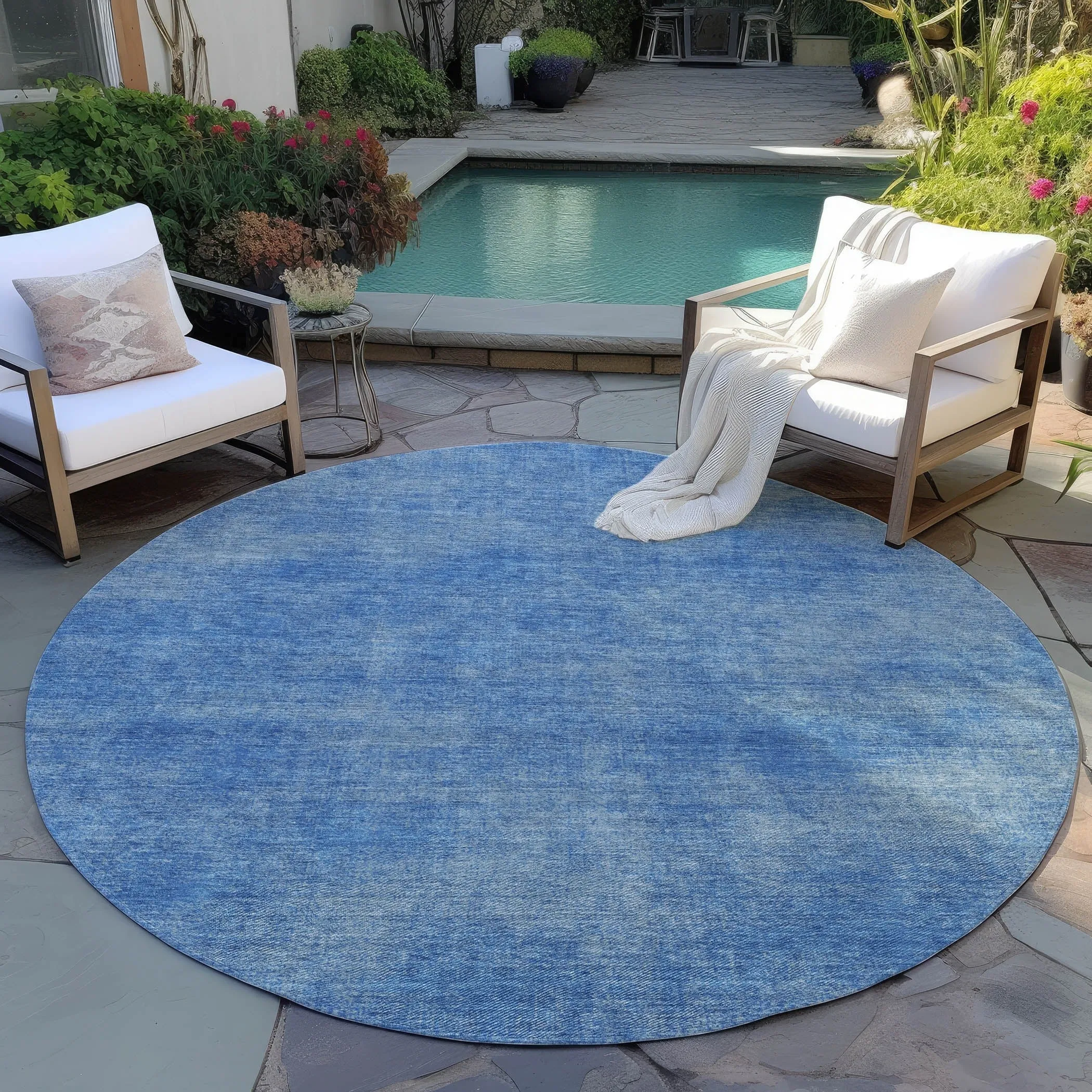 Machine Washable Indoor/ Outdoor Simple Solid Chantille Rug
