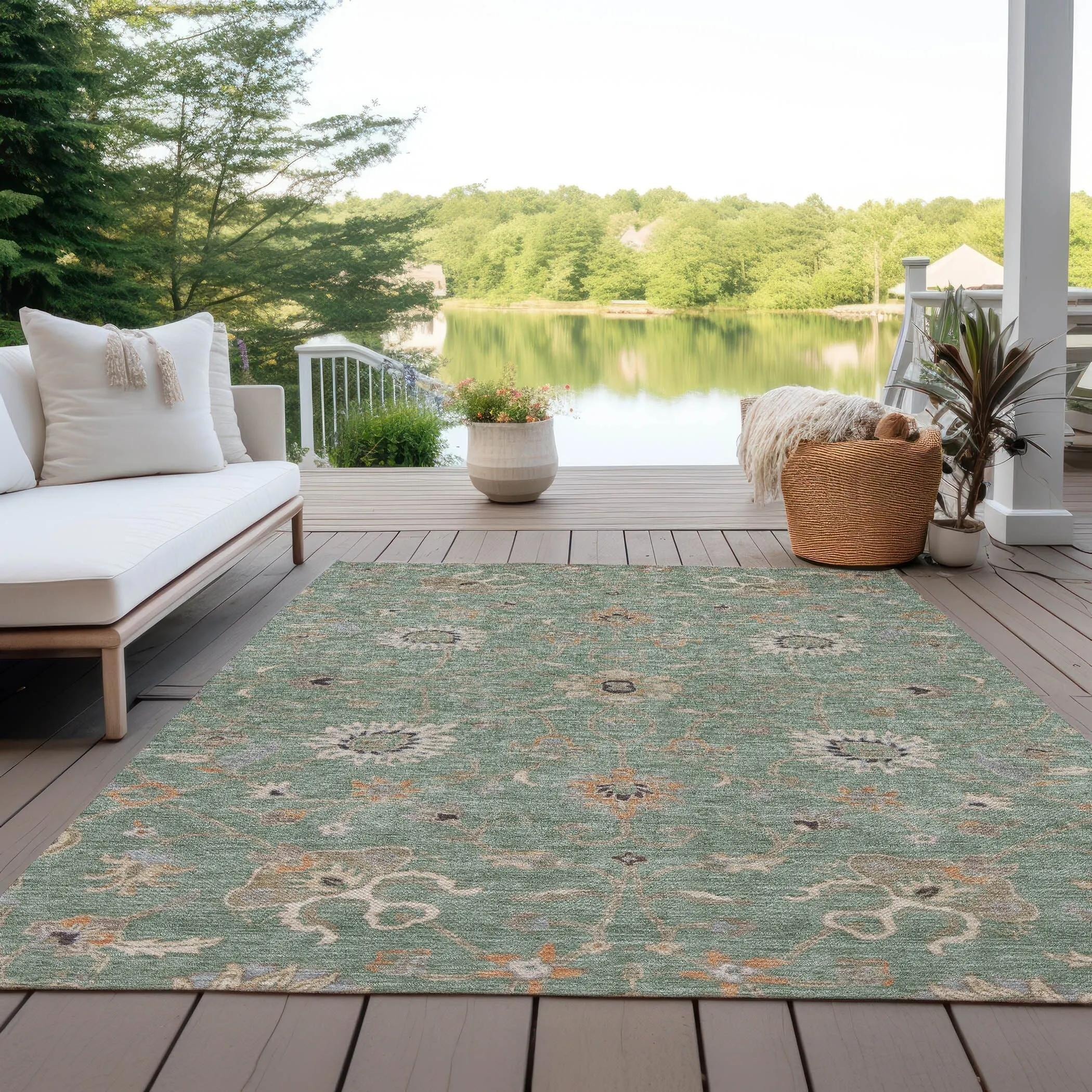 Machine Washable Indoor/ Outdoor Traditional Persian Chantille Rug