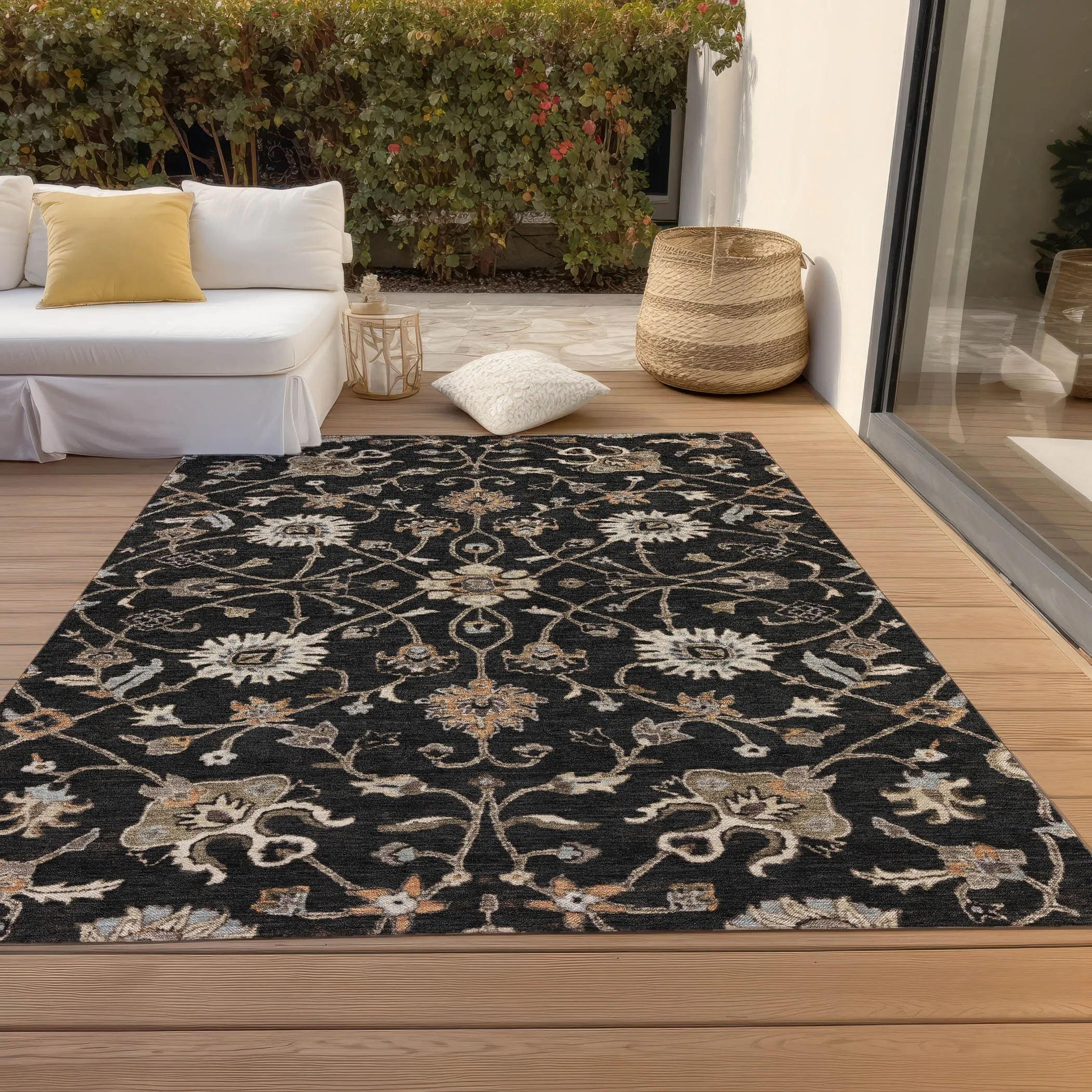 Machine Washable Indoor/ Outdoor Traditional Persian Chantille Rug