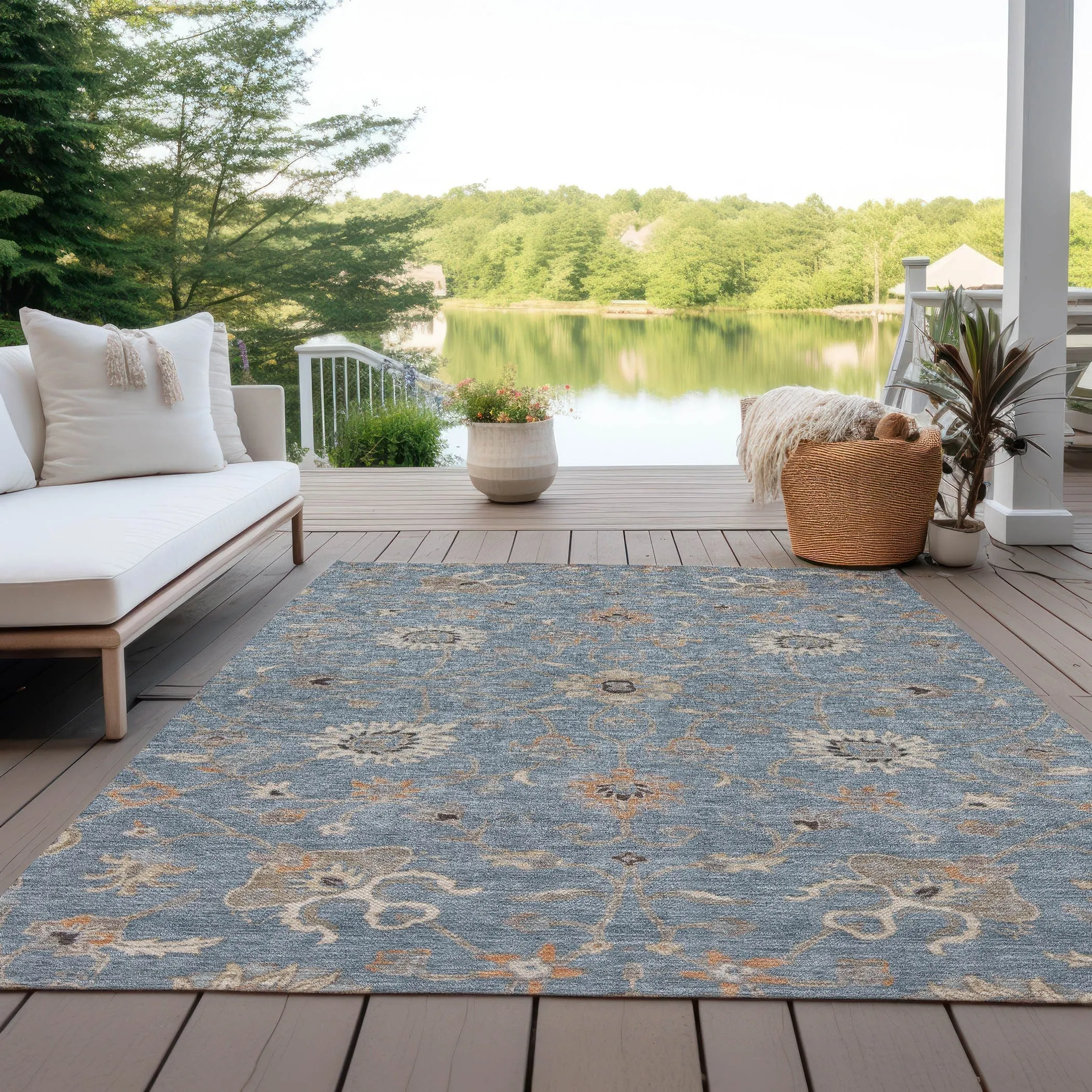 Machine Washable Indoor/ Outdoor Traditional Persian Chantille Rug