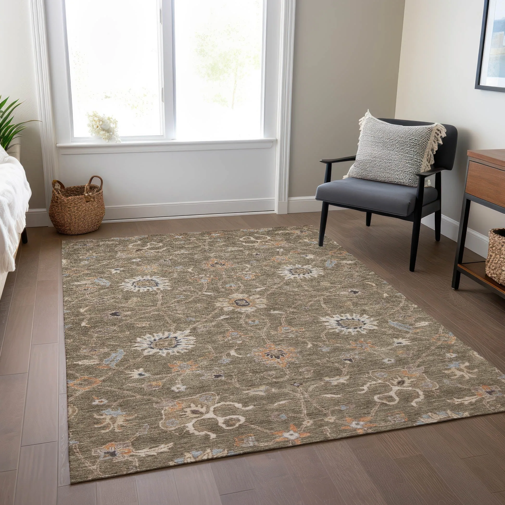Machine Washable Indoor/ Outdoor Traditional Persian Chantille Rug