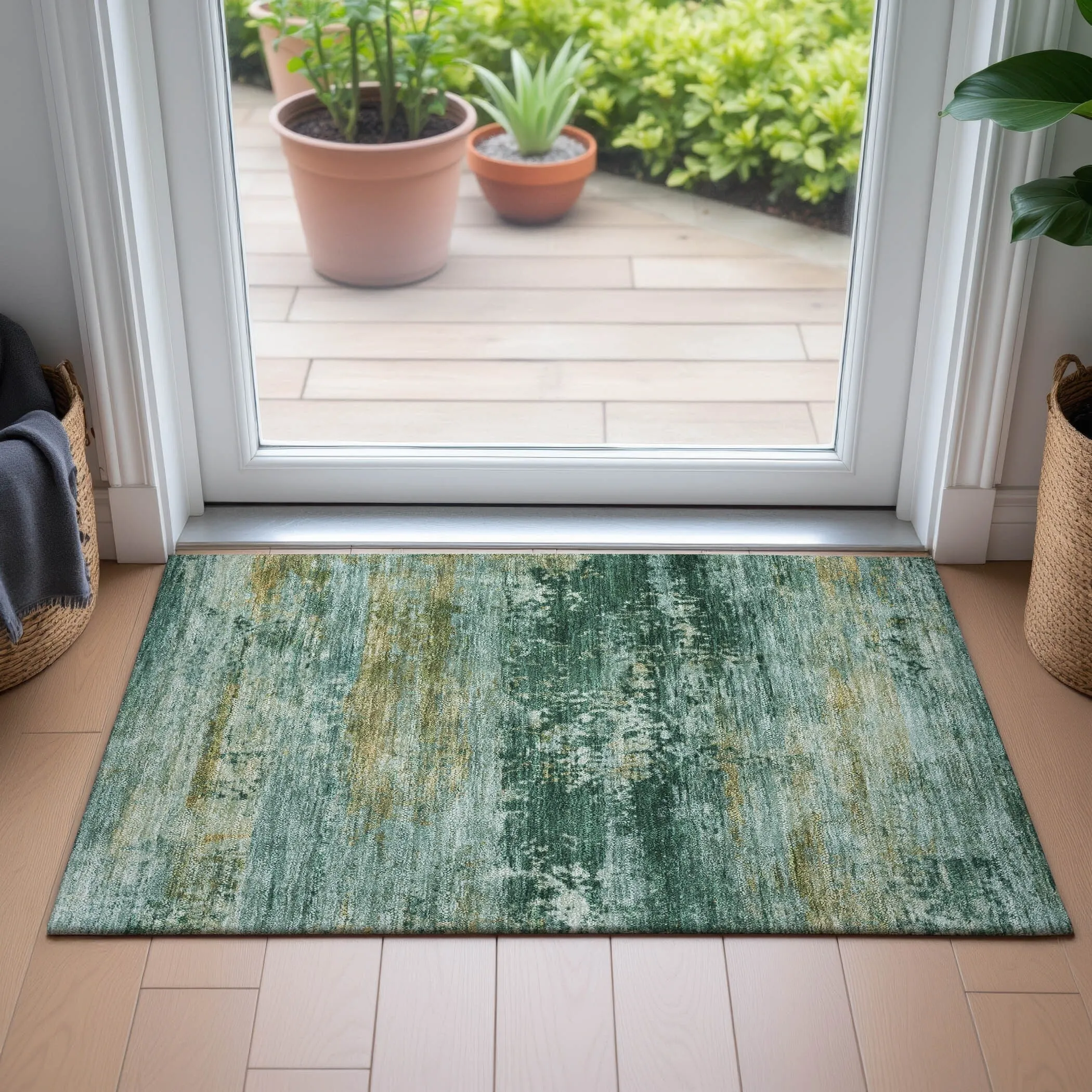 Machine Washable Indoor/Outdoor Contemporary Chantille Rug