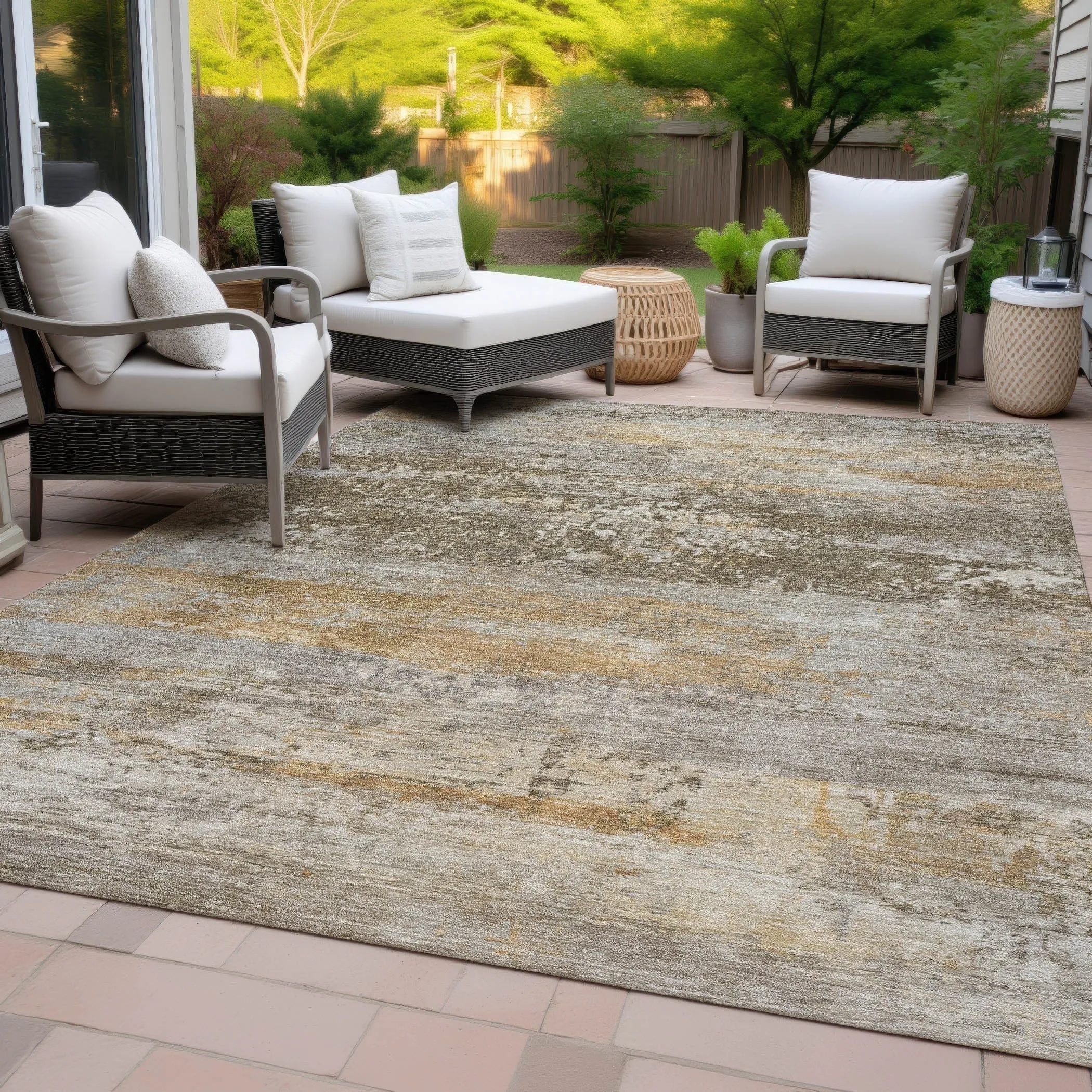 Machine Washable Indoor/Outdoor Contemporary Chantille Rug