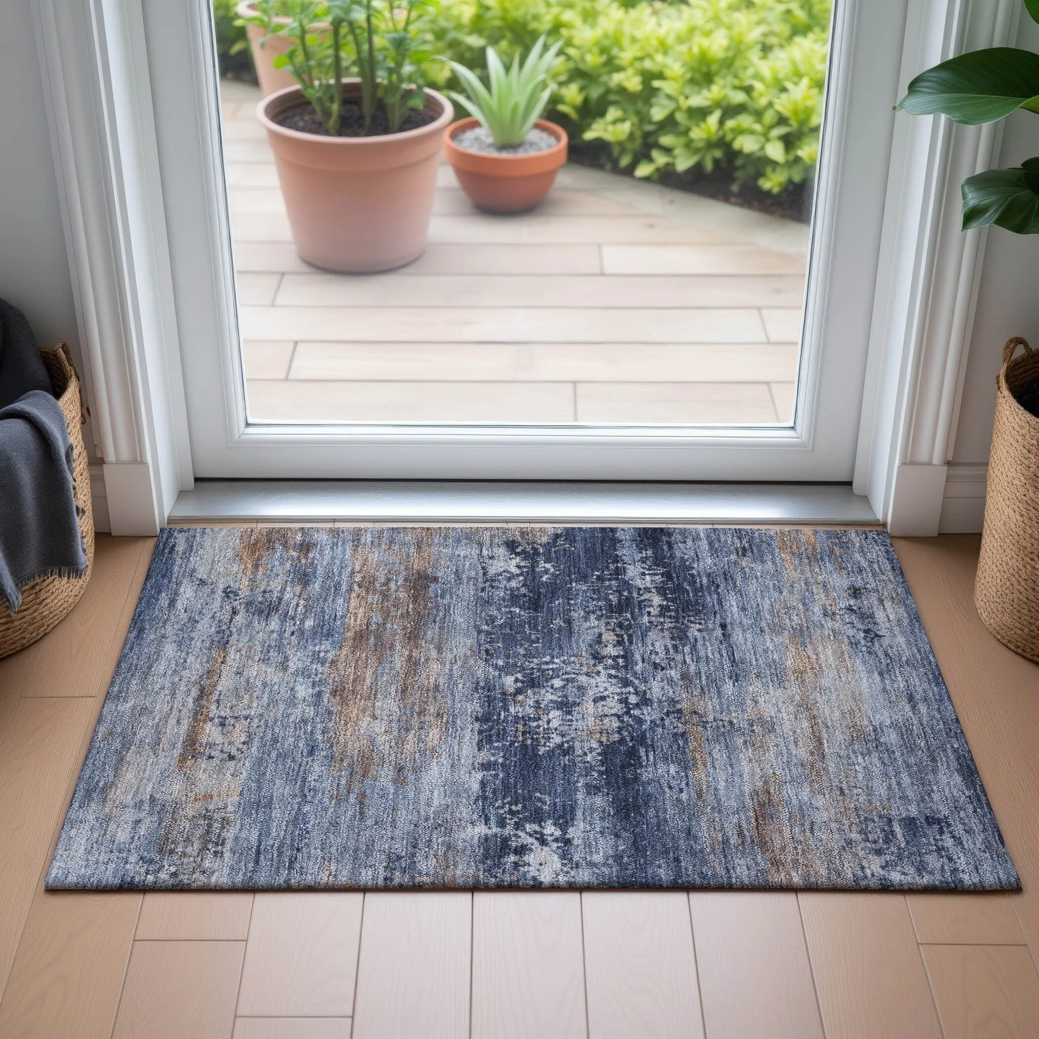Machine Washable Indoor/Outdoor Contemporary Chantille Rug