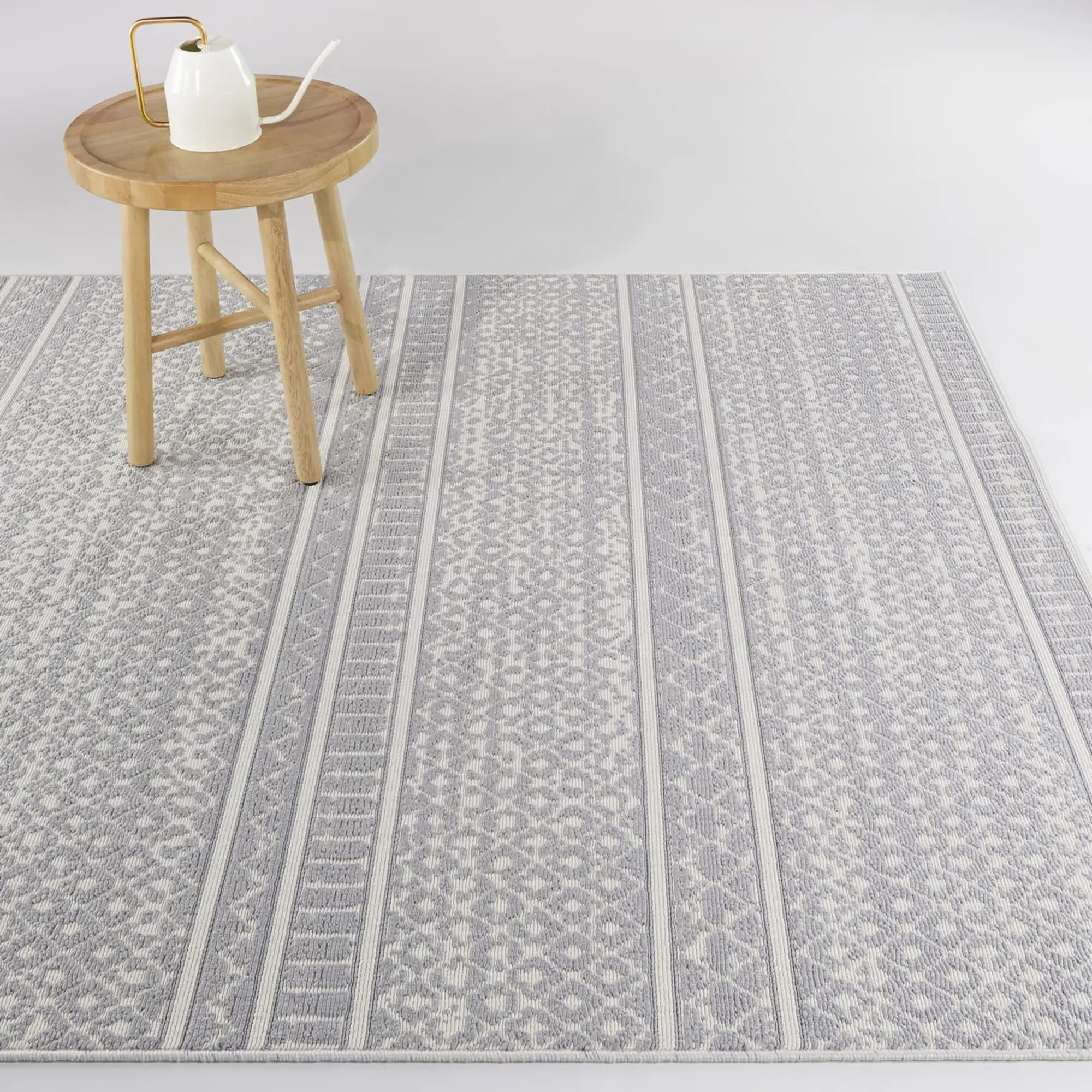 Martinus Vintage Stripe Indoor/Outdoor Area Rug