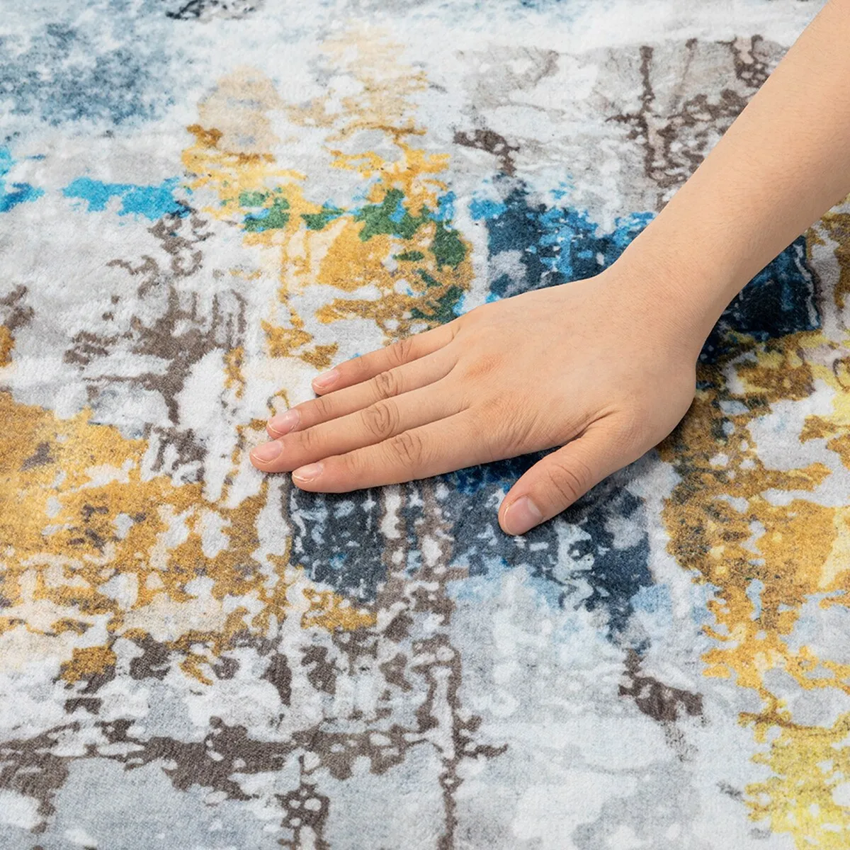 Modern Plant Abstract Area Rugs No-Shedding. Low Pile Foldable Carpet