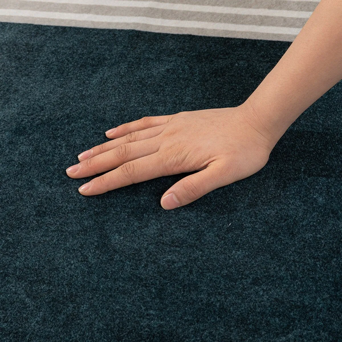 Modern Plant Abstract Area Rugs No-Shedding. Low Pile Foldable Carpet