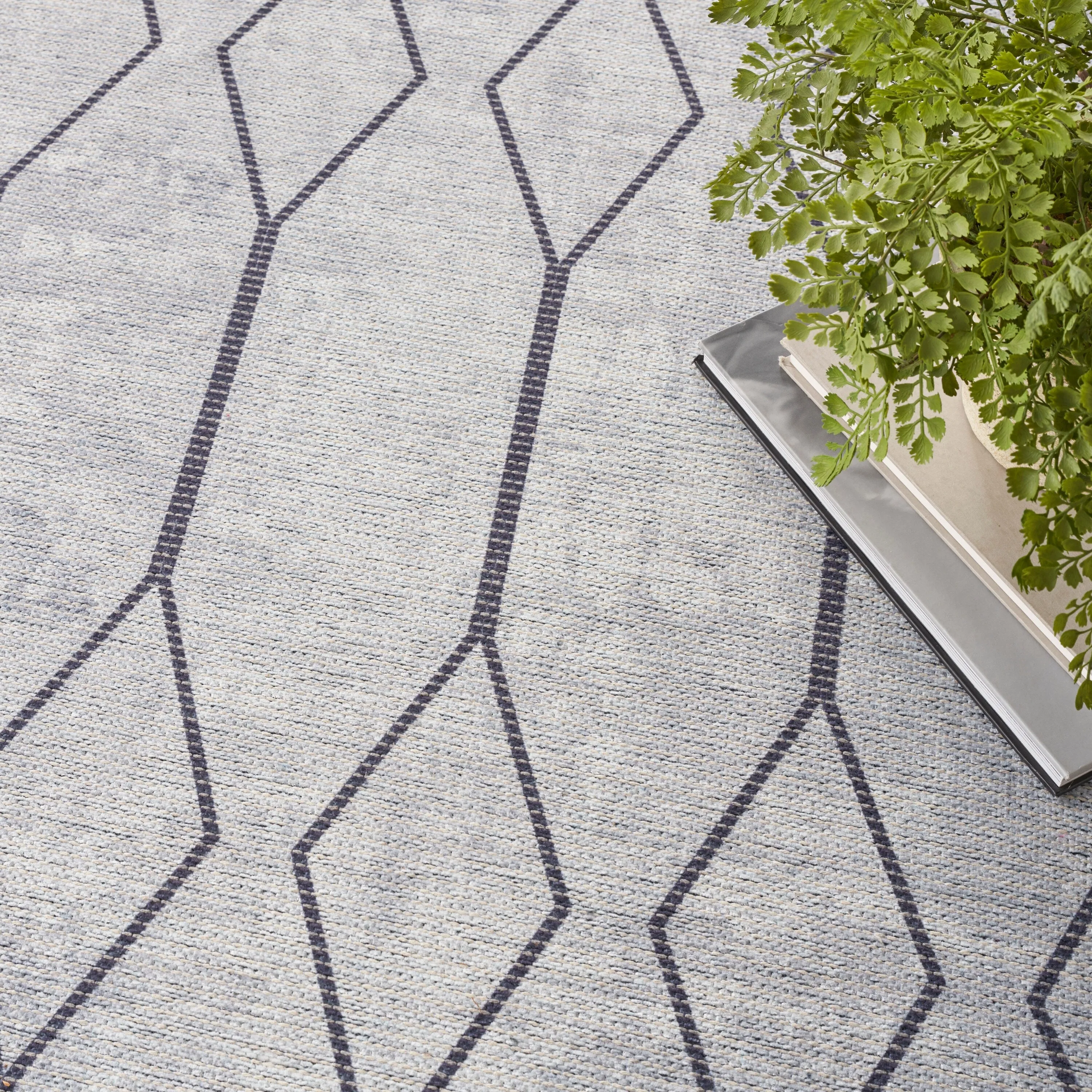 New Concept Washables Indoor only Geometric Machine Washable Area Rug