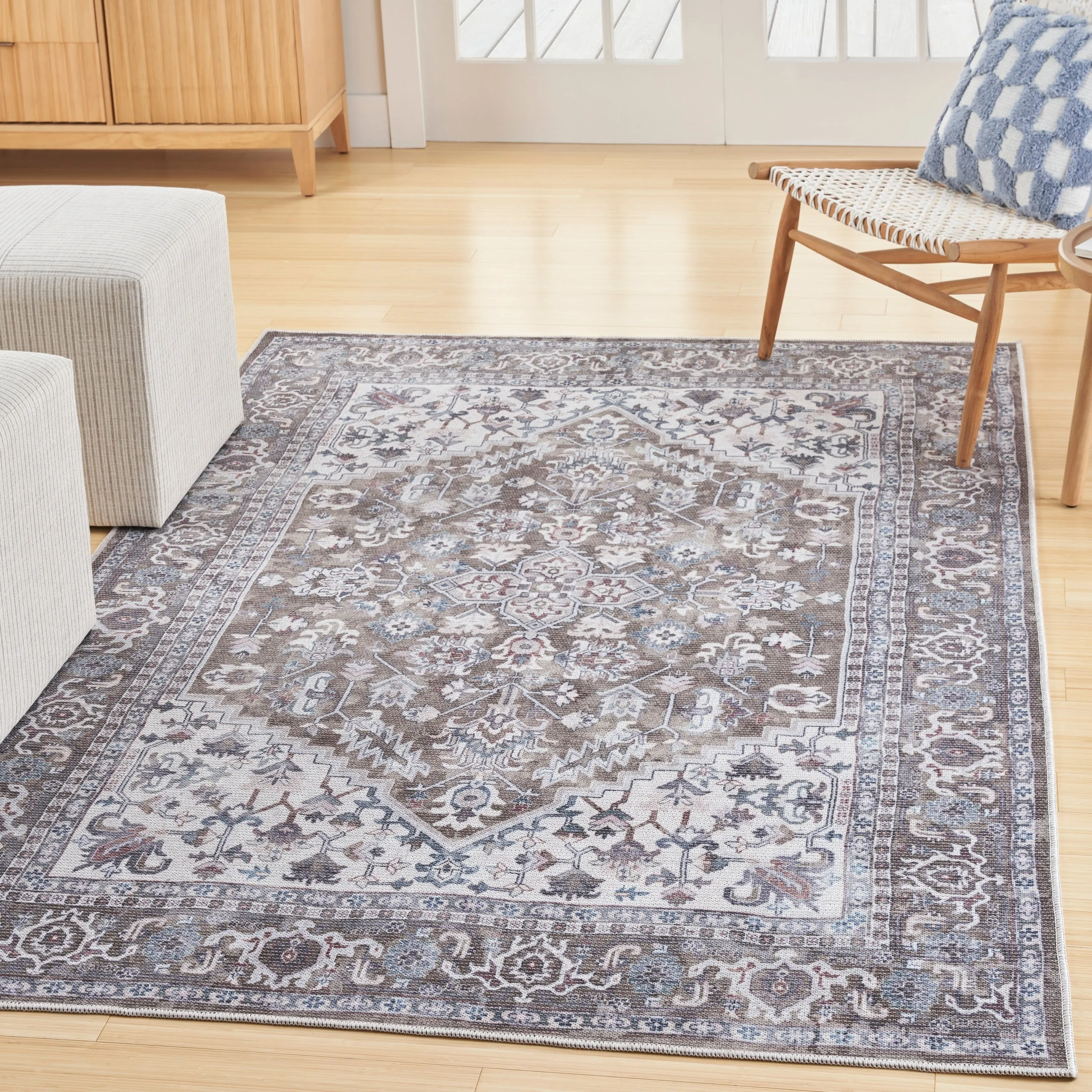 New Concept Washables Vintage Medallion Machine Washable Area Rug