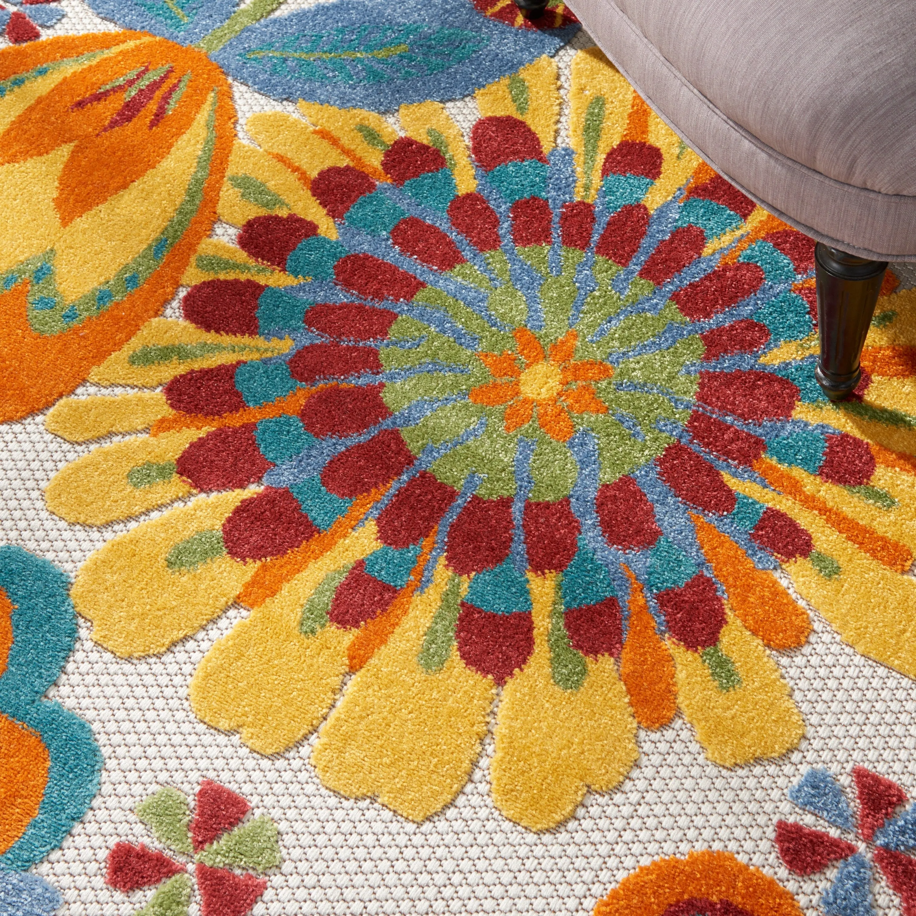 Nourison Aloha Scandinavian Floral Indoor/Outdoor Area Rug