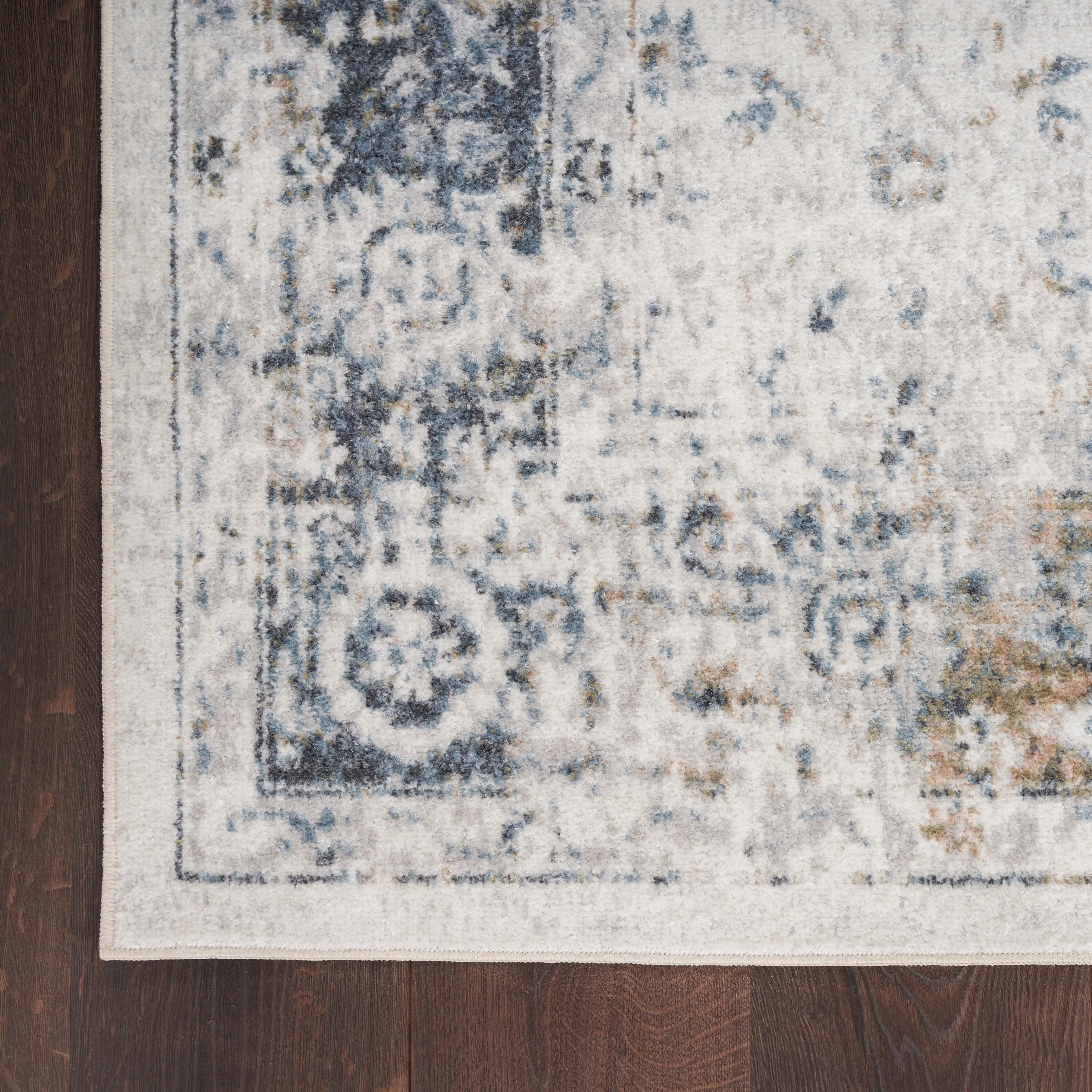 Nourison Astra Machine Washable Indoor only Persian Area Rug
