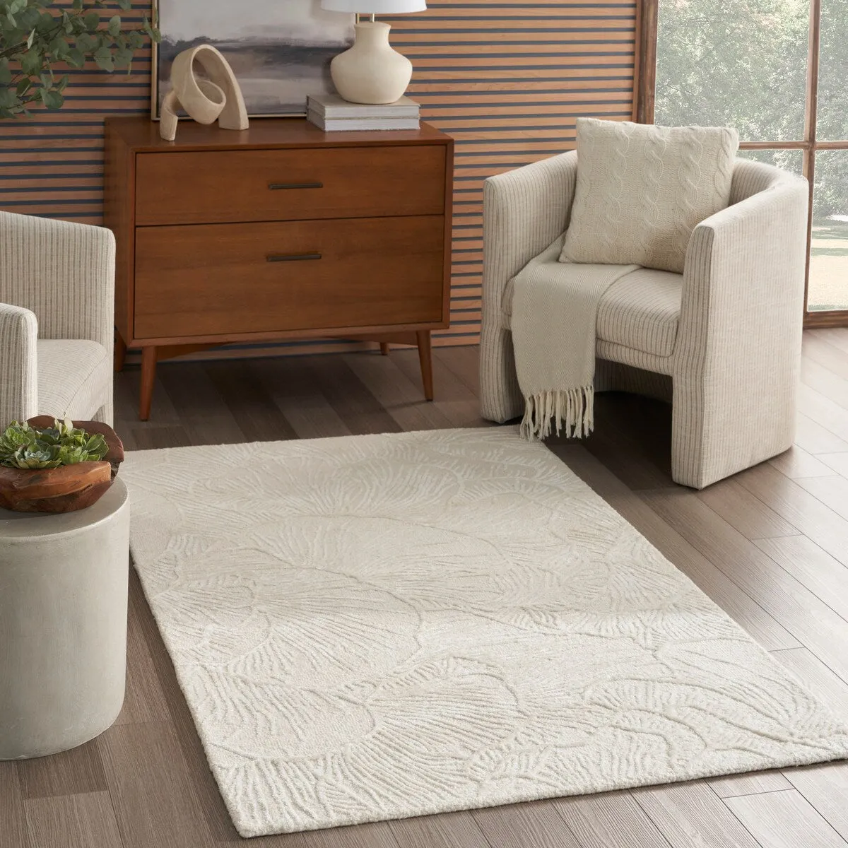Nourison Avra Indoor only Floral Handmade Wool Area Rug