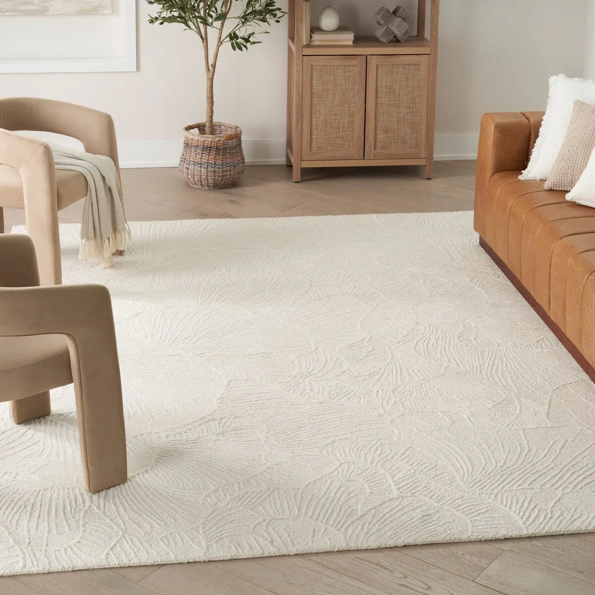 Nourison Avra Indoor only Floral Handmade Wool Area Rug