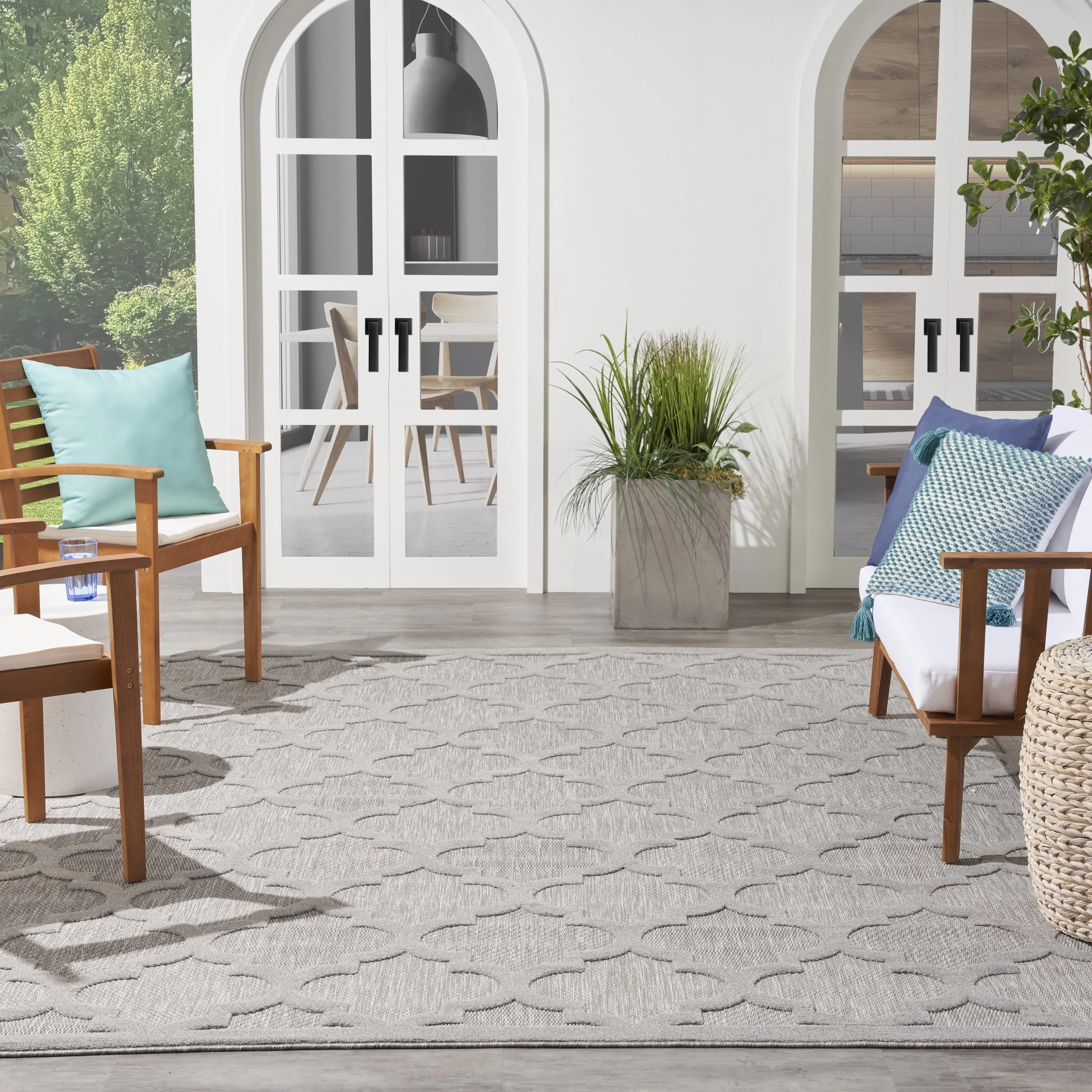 Nourison Easy Care Indoor/Outdoor Moroccan Trellis Area Rug