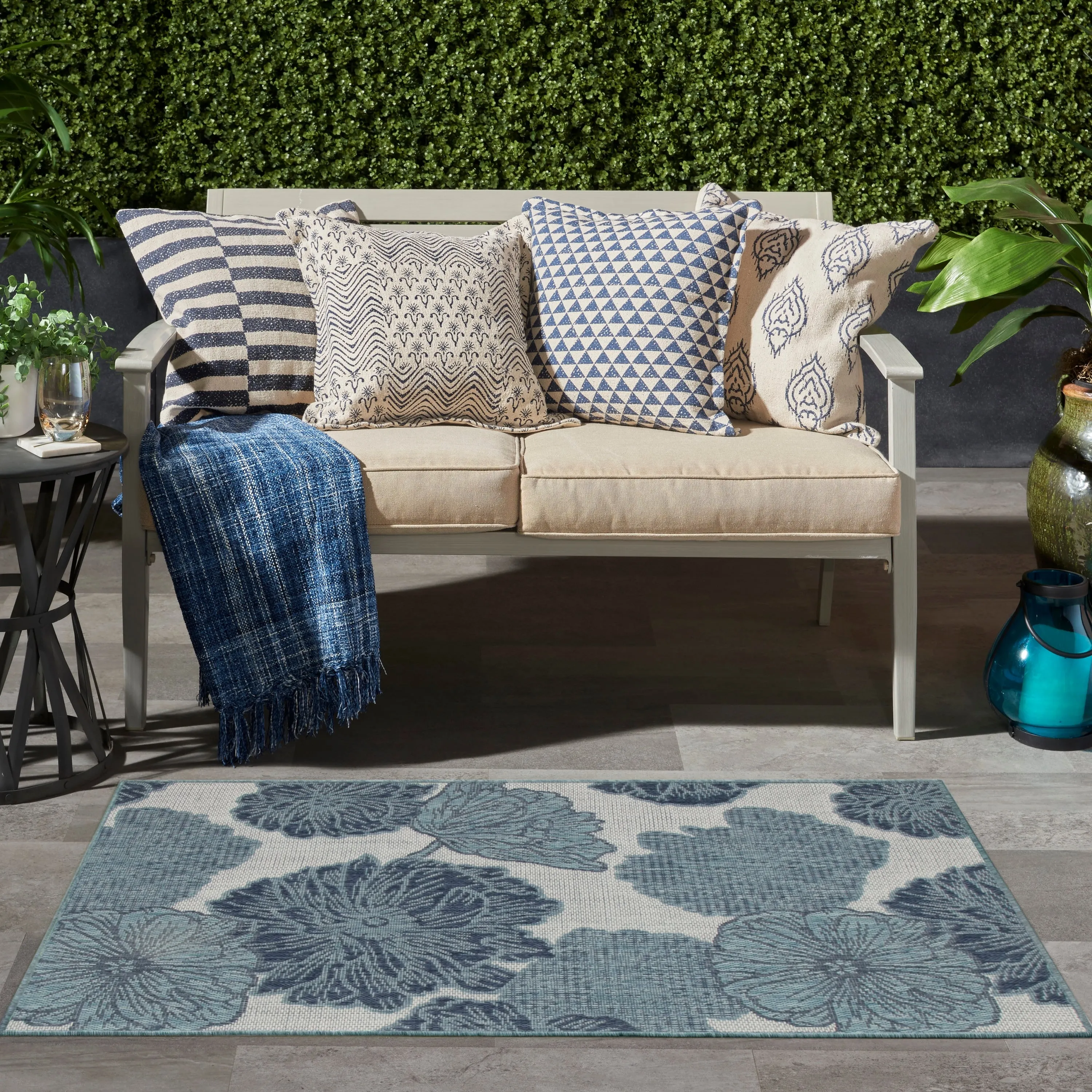 Nourison Garden Oasis Indoor/Outdoor Nature Area Rug